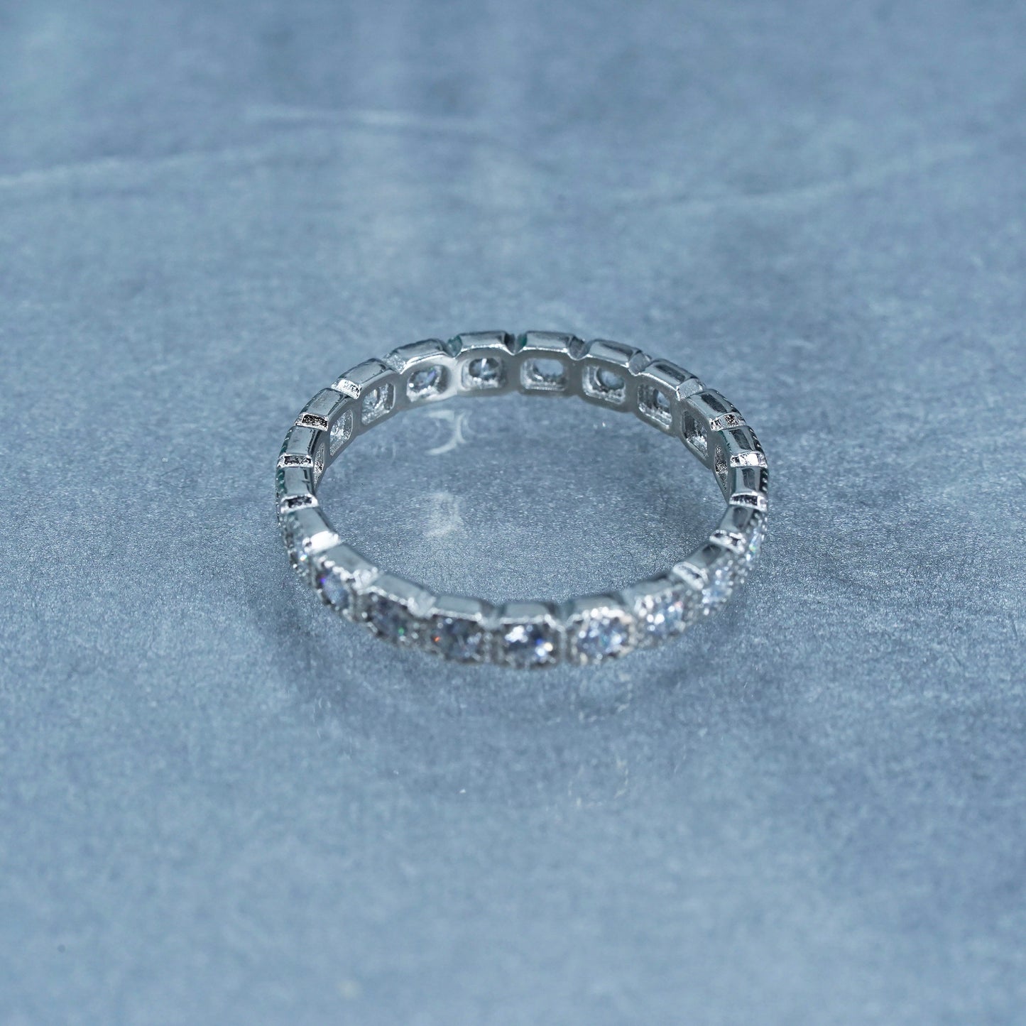 Size 8.25, vintage Sterling 925 silver wedding ring, Cz band