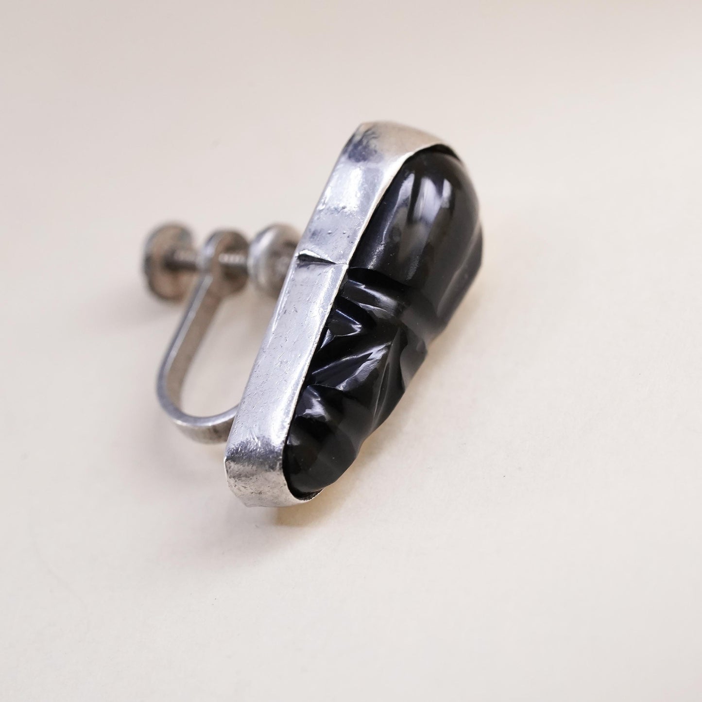 Mexican sterling silver single earring, 925 screw back with Carved Warrior Onyx