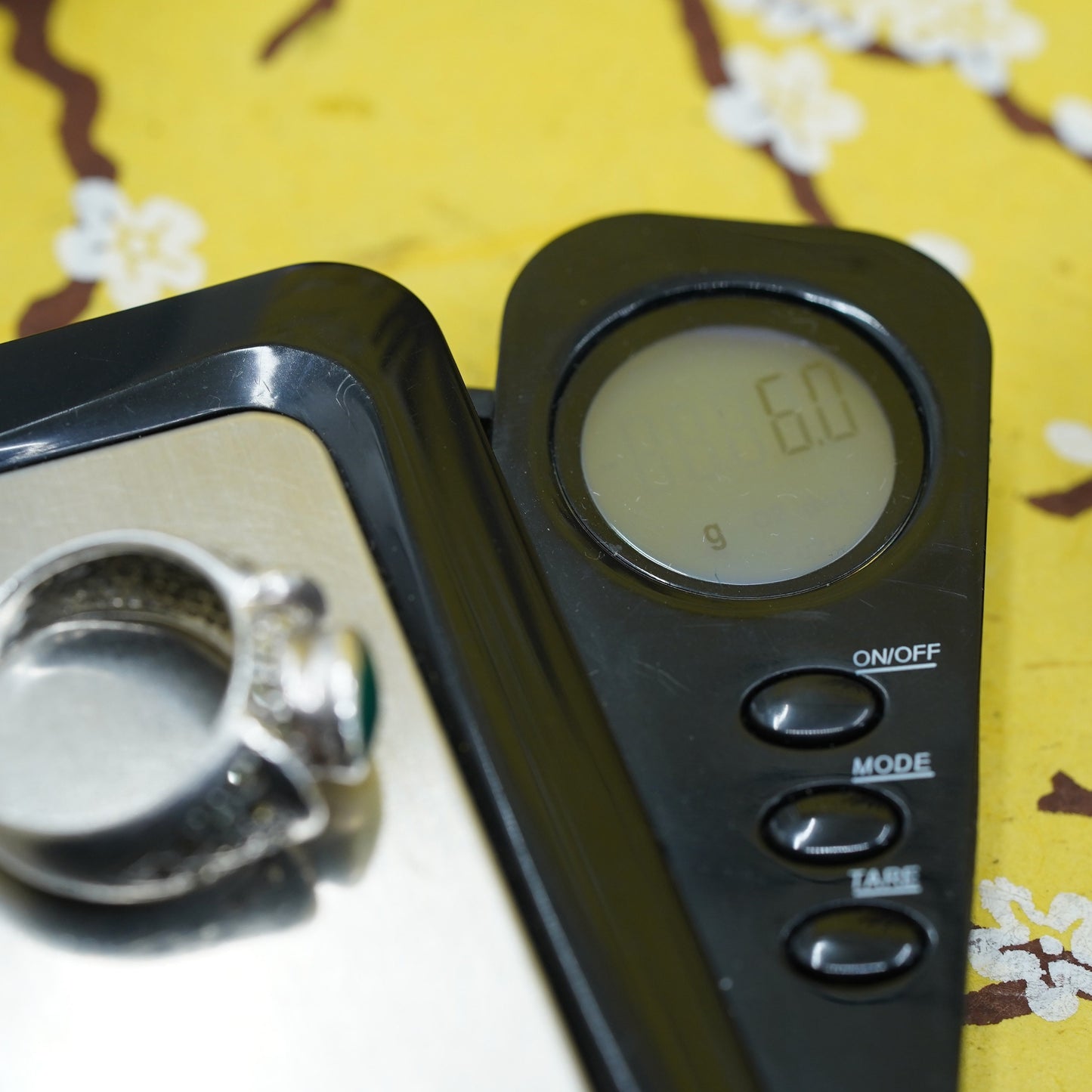 Size 8, Sterling 925 silver handmade statement ring with green onyx marcasite