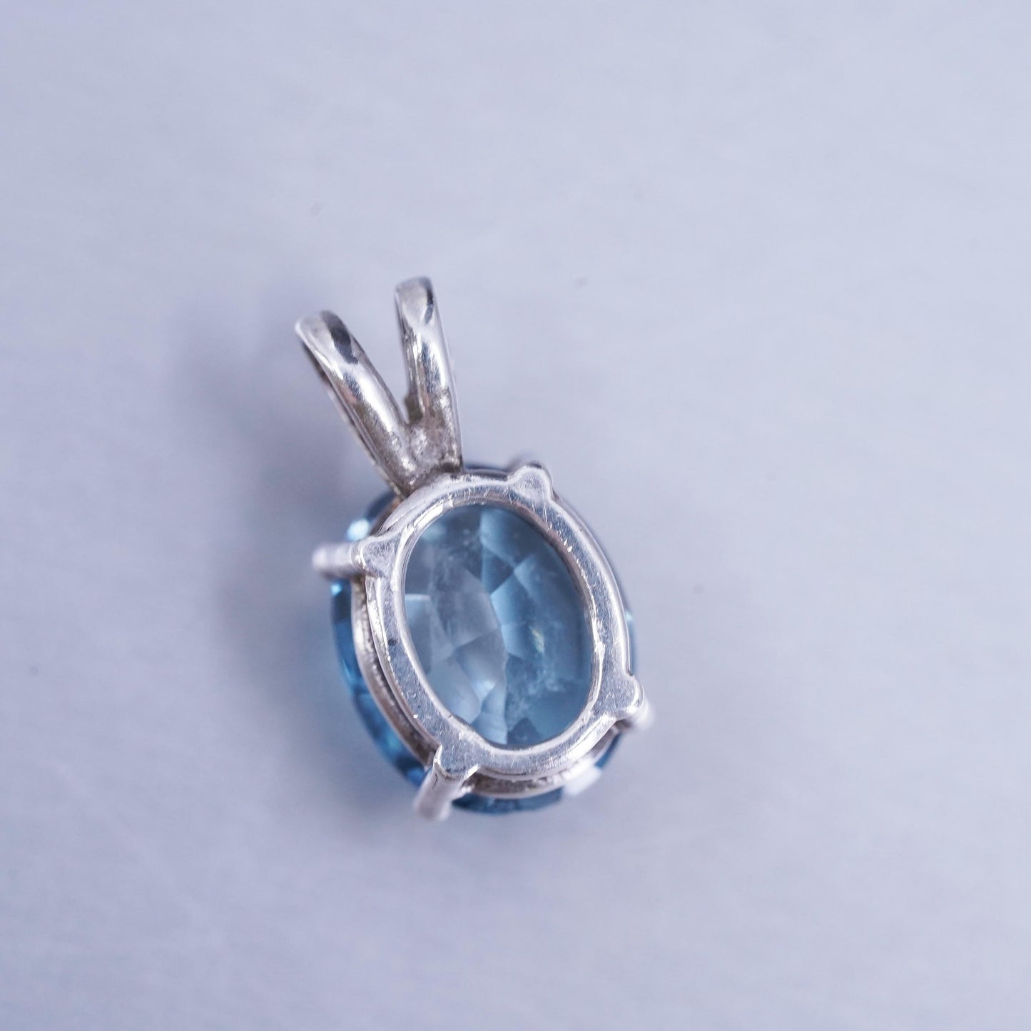Vintage sterling 925 silver oval pendant with blue topaz