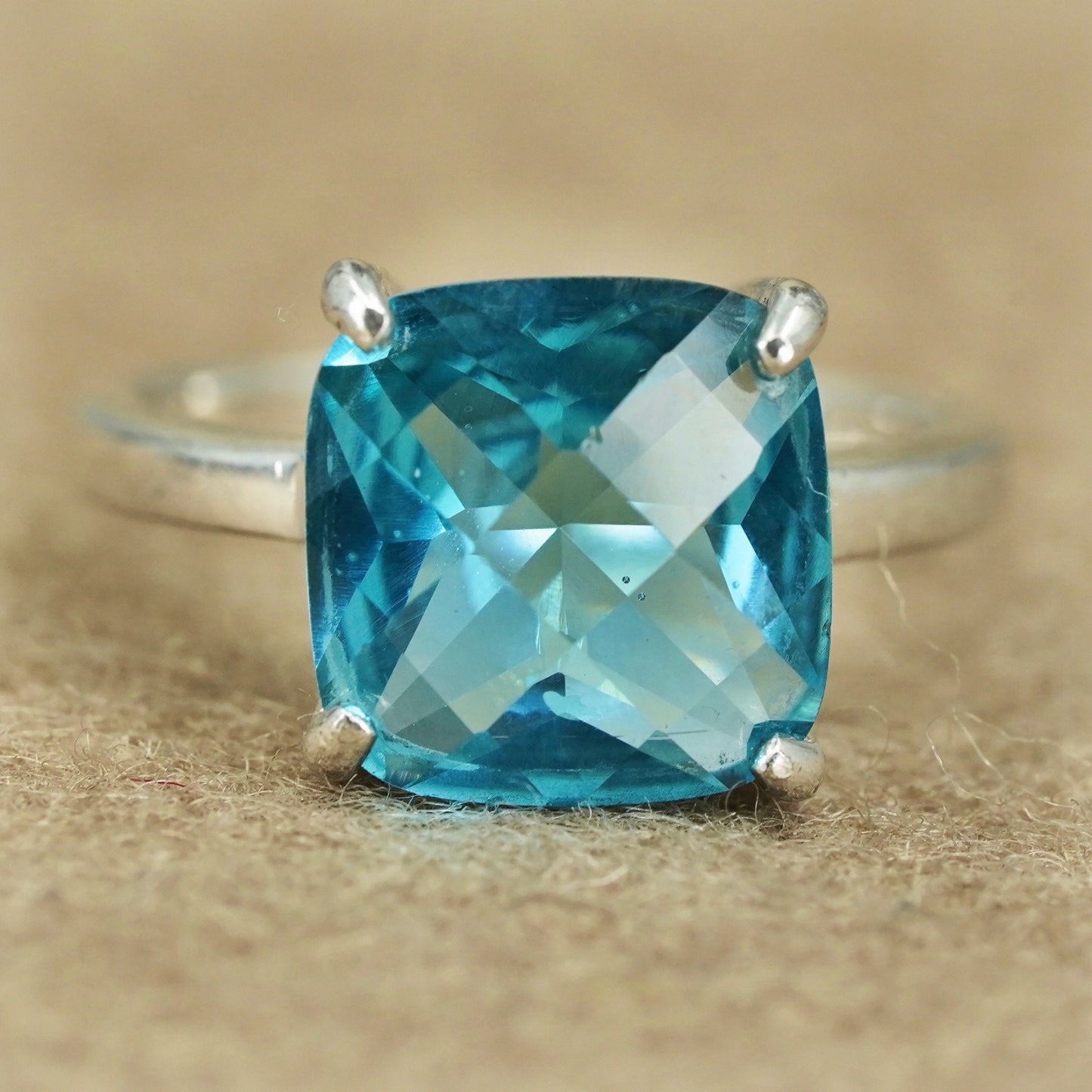 Size 7.25, vintage Sterling 925 silver band ring with checkerboard cut topaz
