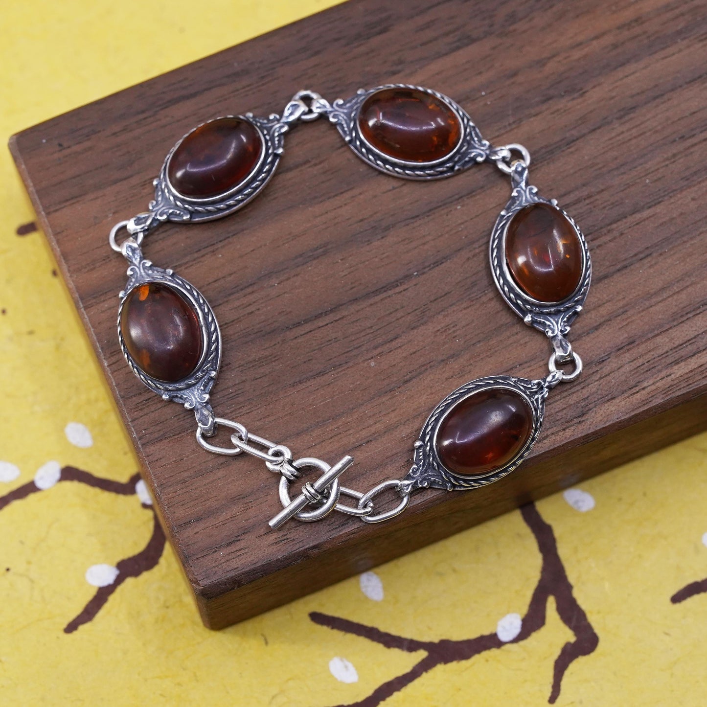6.5", vintage Sterling 925 silver handmade bracelet oval amber toggle closure