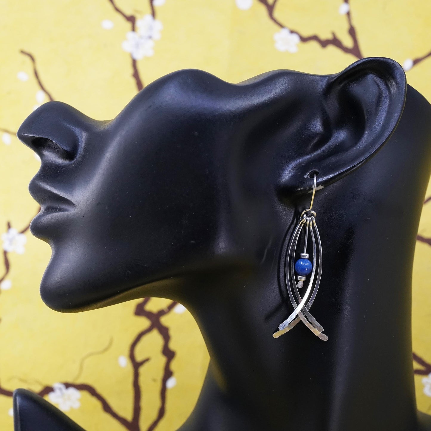 Vinatge Sterling 925 Silver Handmade fridge Earrings with lapis lazuli bead