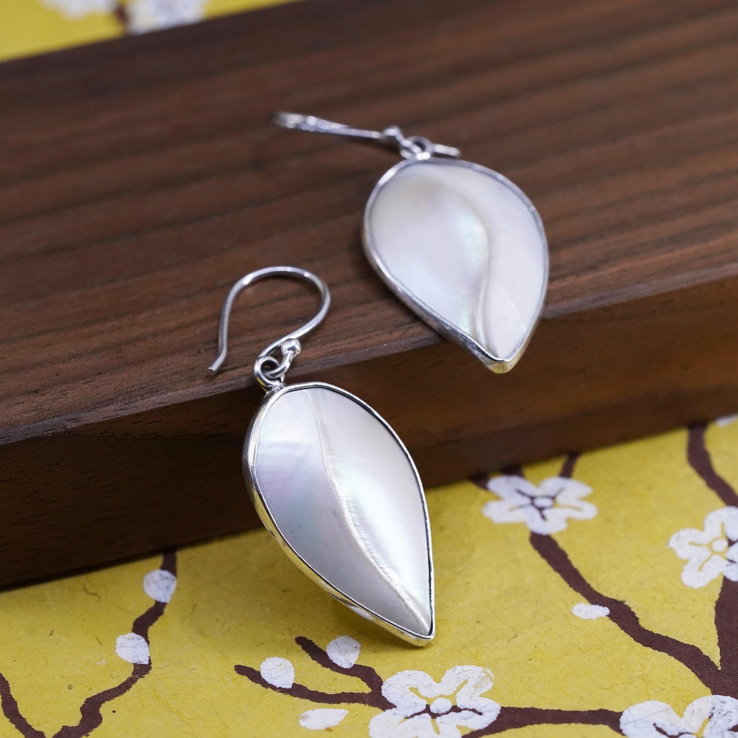Vintage Sterling 925 silver handmade earrings with mother of pearl