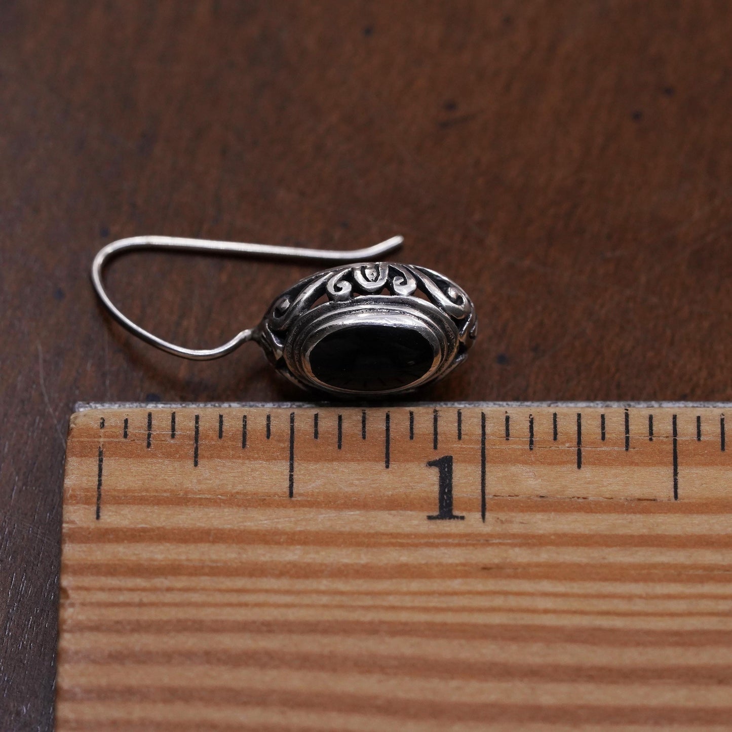 Vintage handmade single earring. Sterling 925 silver oval with onyx inlay
