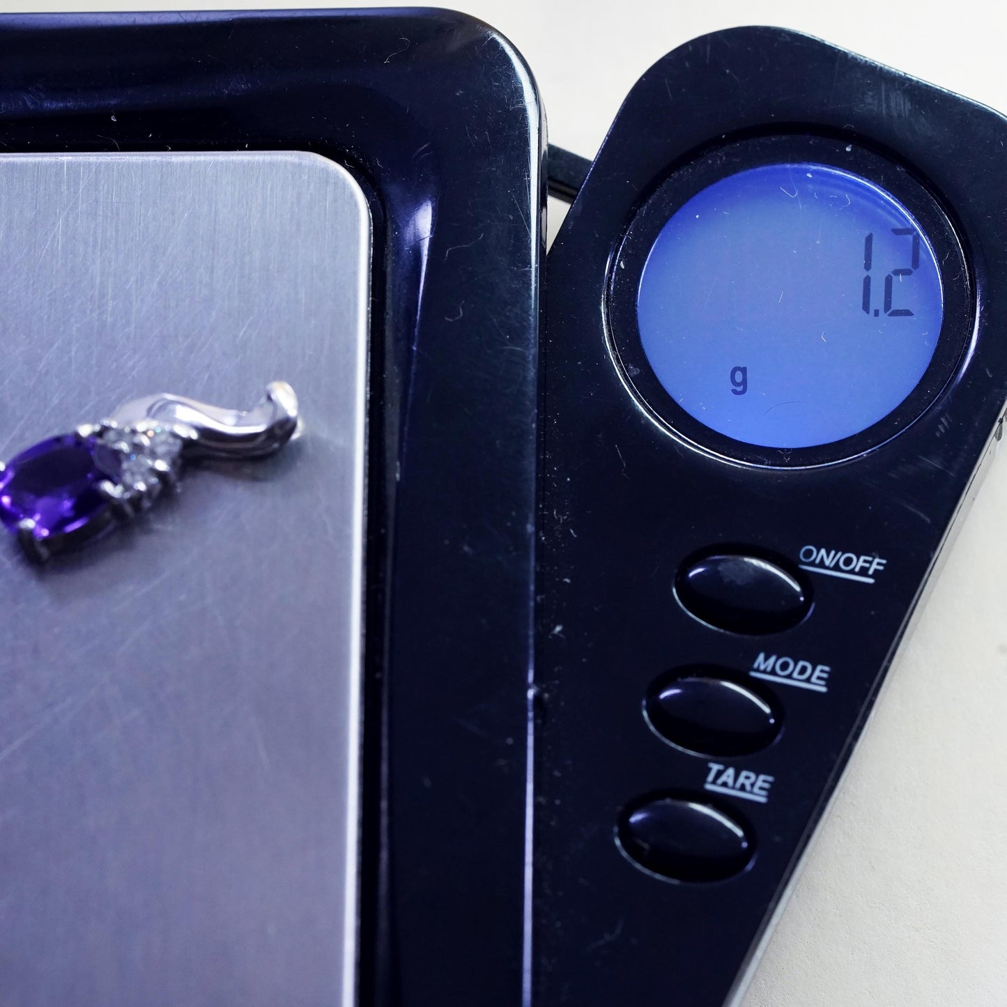 vintage sterling silver 925 pendant with amethyst and cz details, shiny