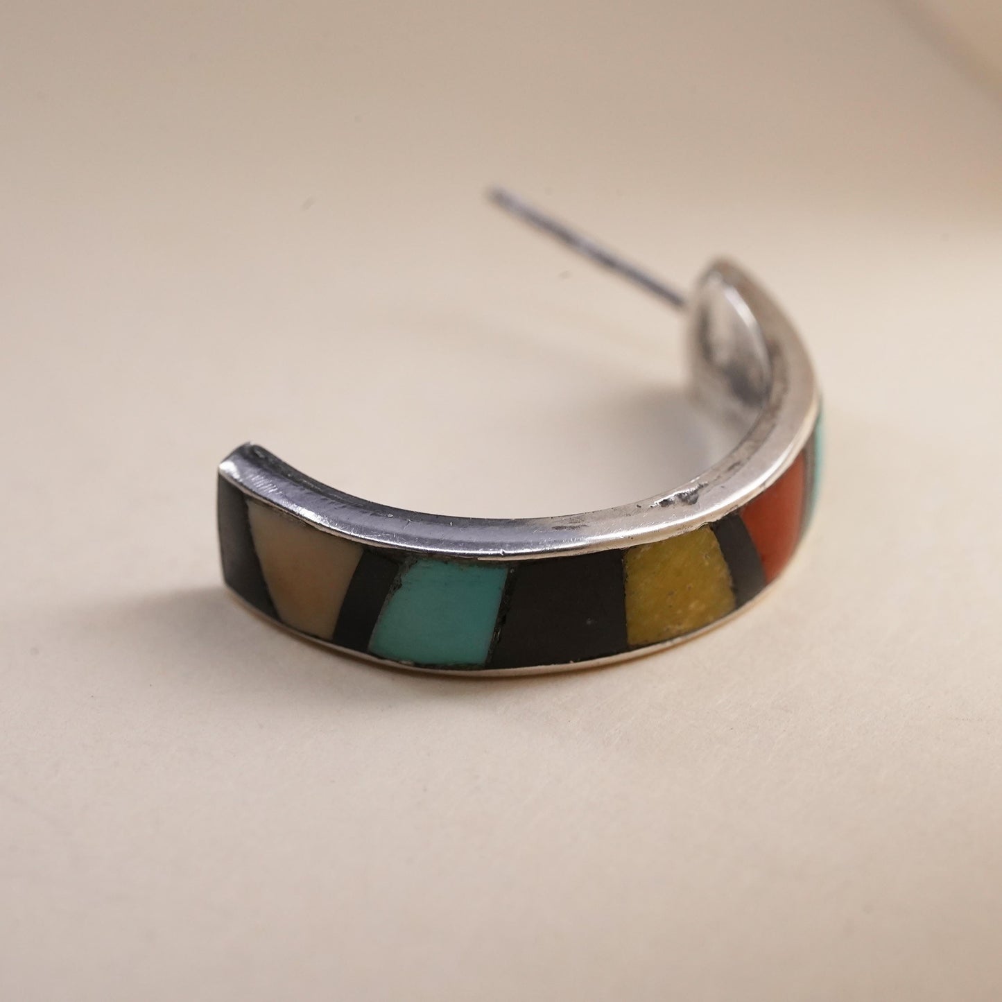 southwestern single earring. Sterling 925 silver huggie stud with turquoise