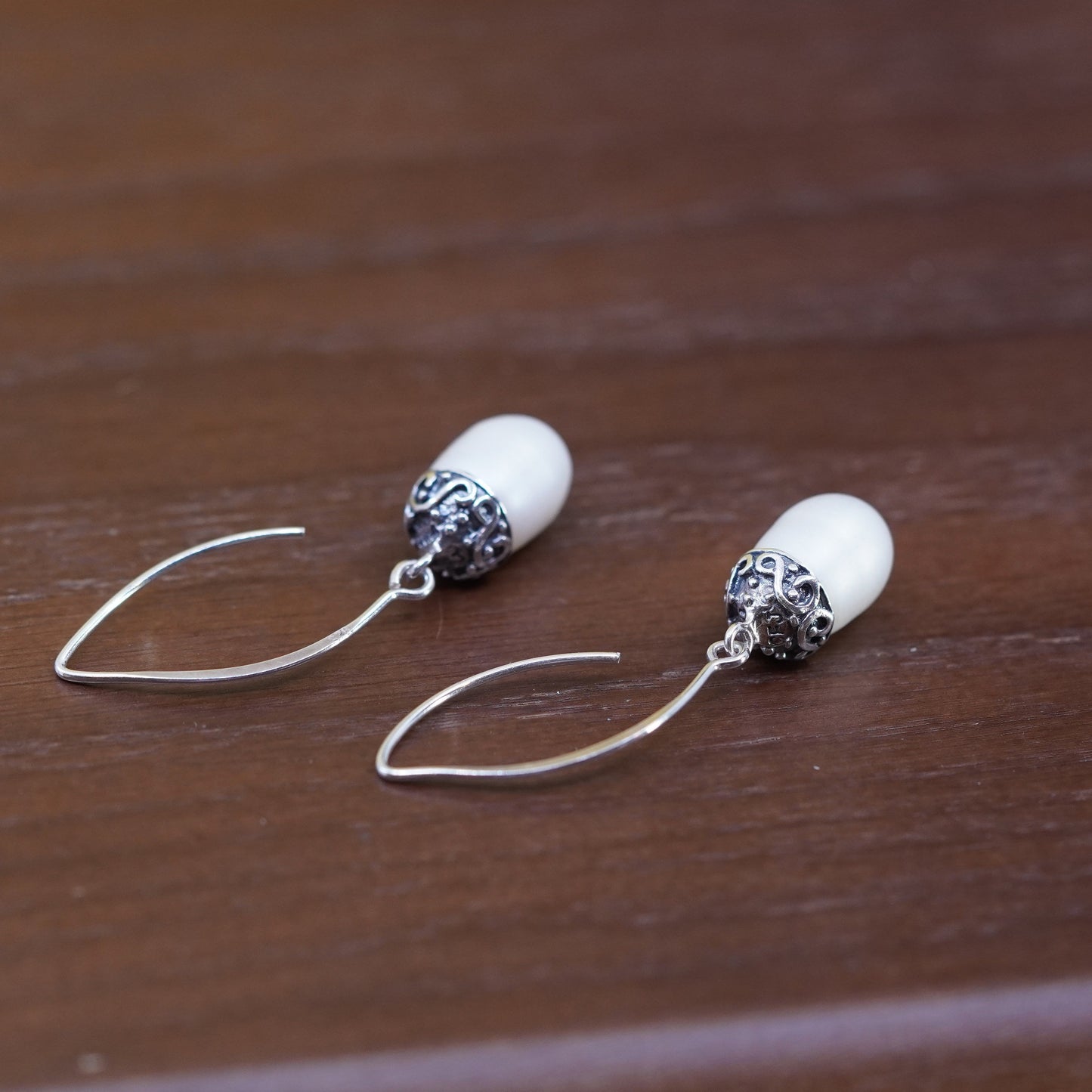 Vintage Sterling 925 silver handmade earrings with freshwater pearl