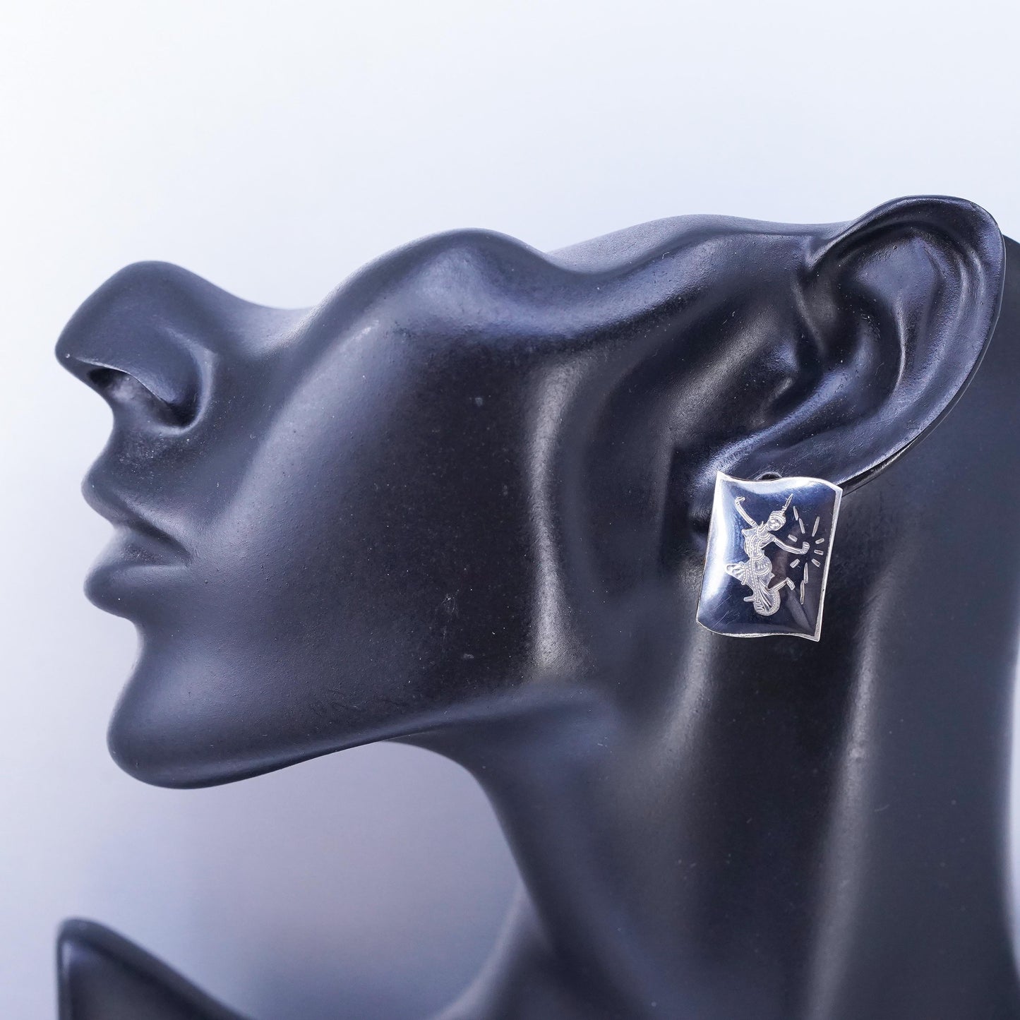 Vintage Siam sterling silver clip on earrings, 925 rectangular earrings, niello