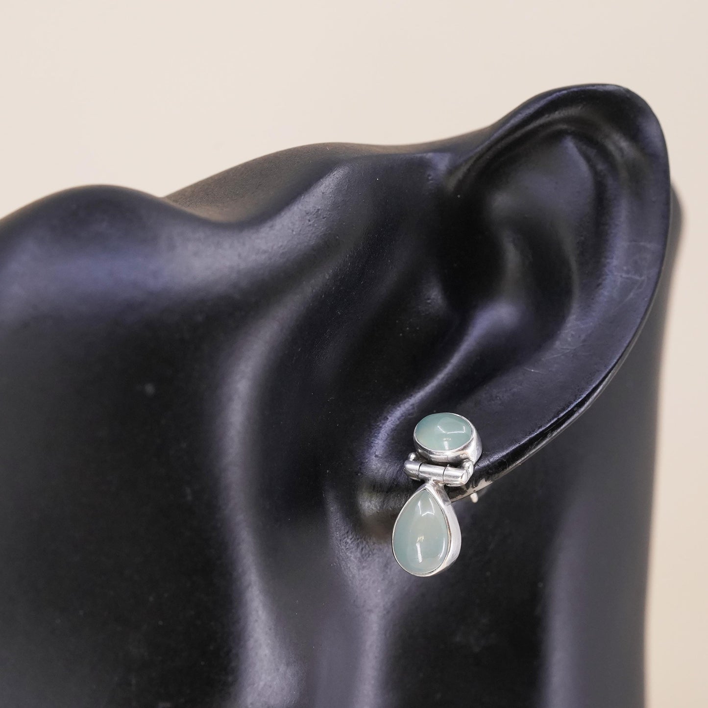 Vintage handmade single earring. Sterling 925 silver teardrop stud with jade