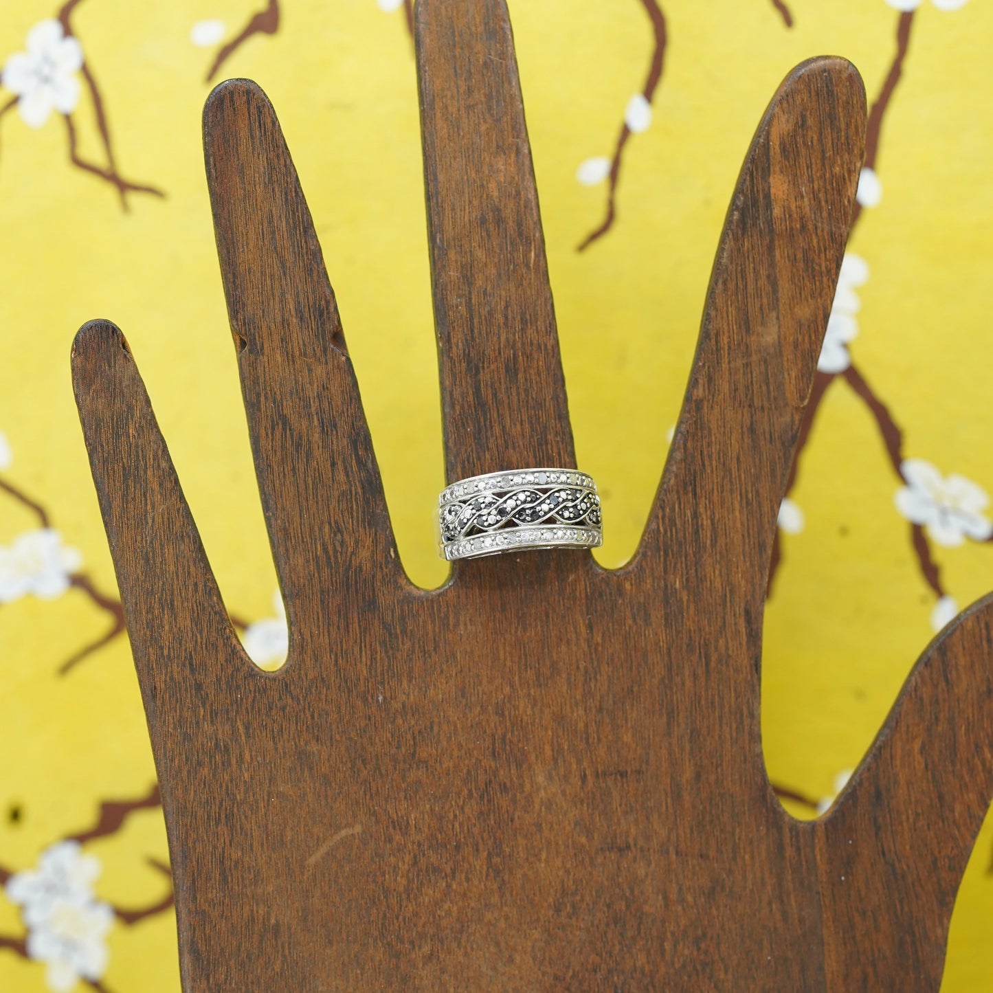 Size 7, vintage Sterling silver handmade ring, 925 band with cluster diamond