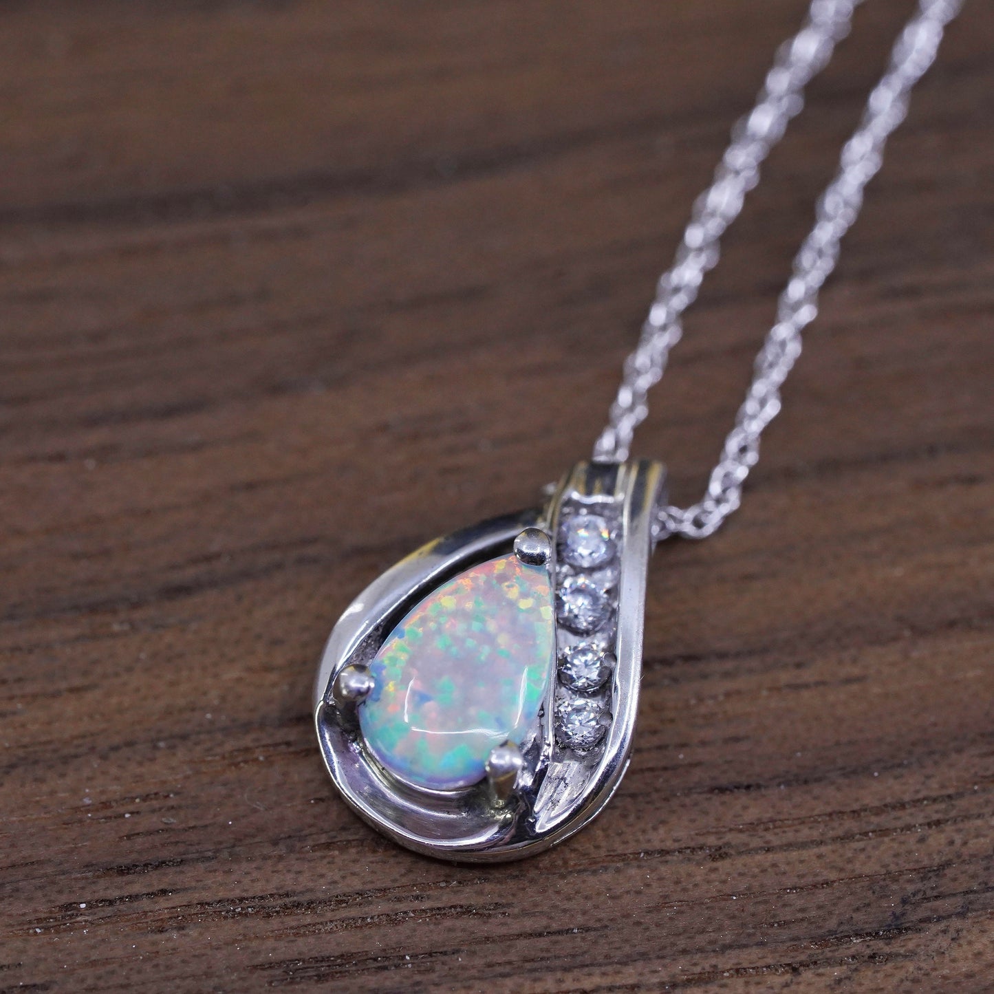 18”, vintage Sterling 925 silver necklace, circle chain teardrop opal pendant