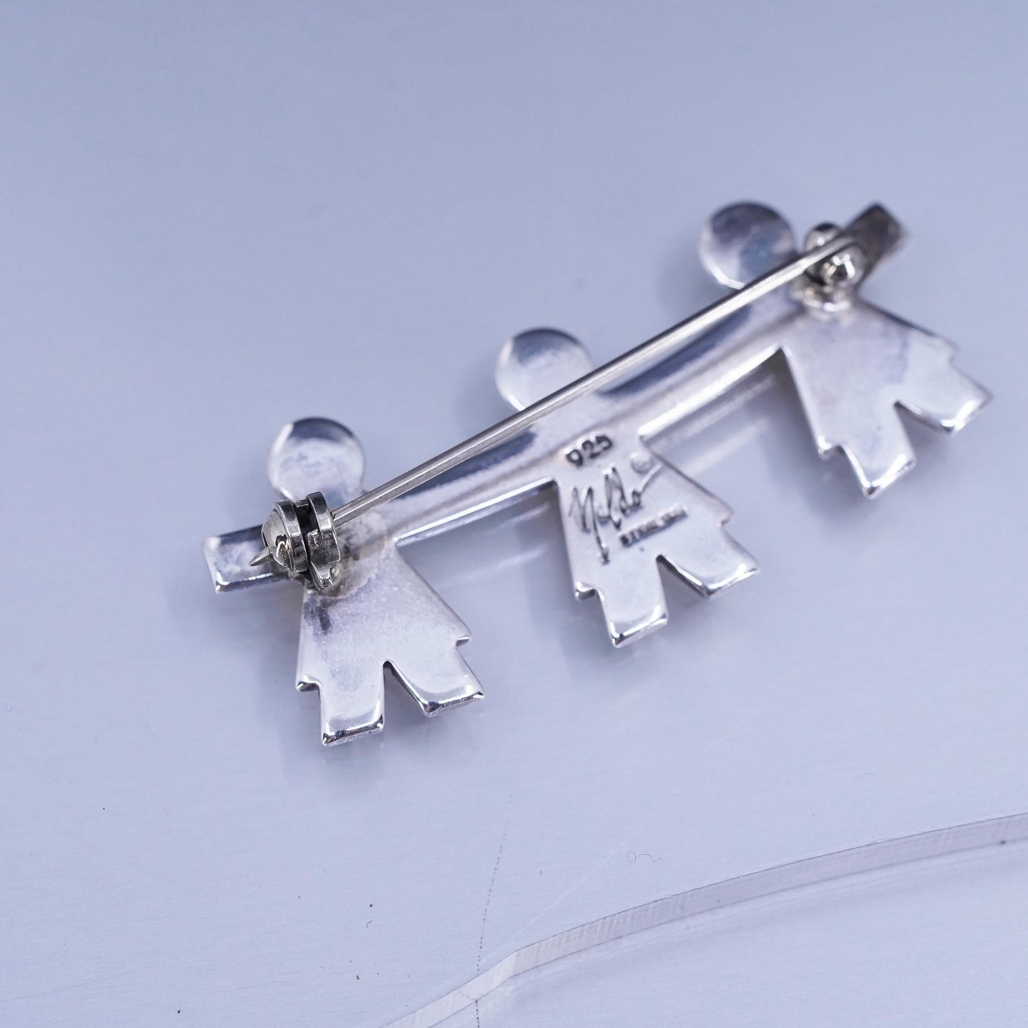 Naldo two tone sterling silver brooch, girls holding hands gold heart, 925 pin