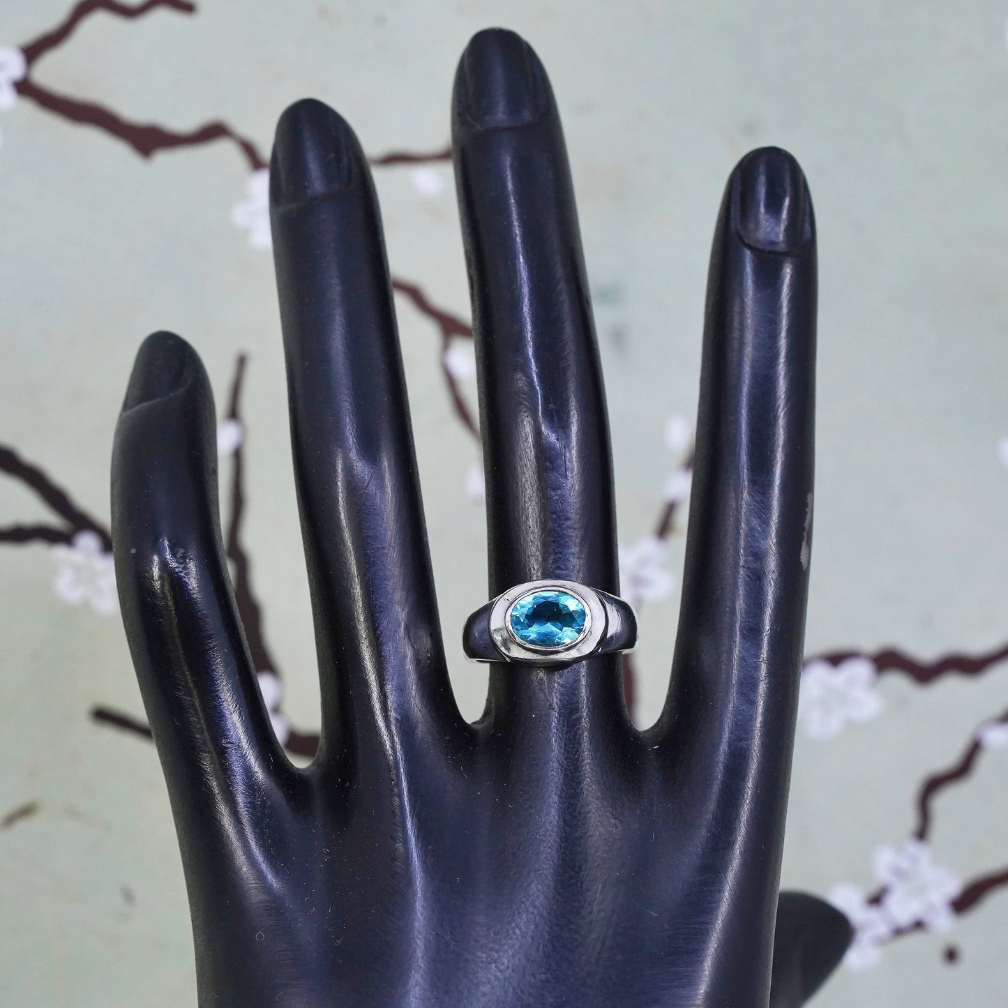 Size 7, vintage Sterling silver statement ring, 925 band with oval blue topaz