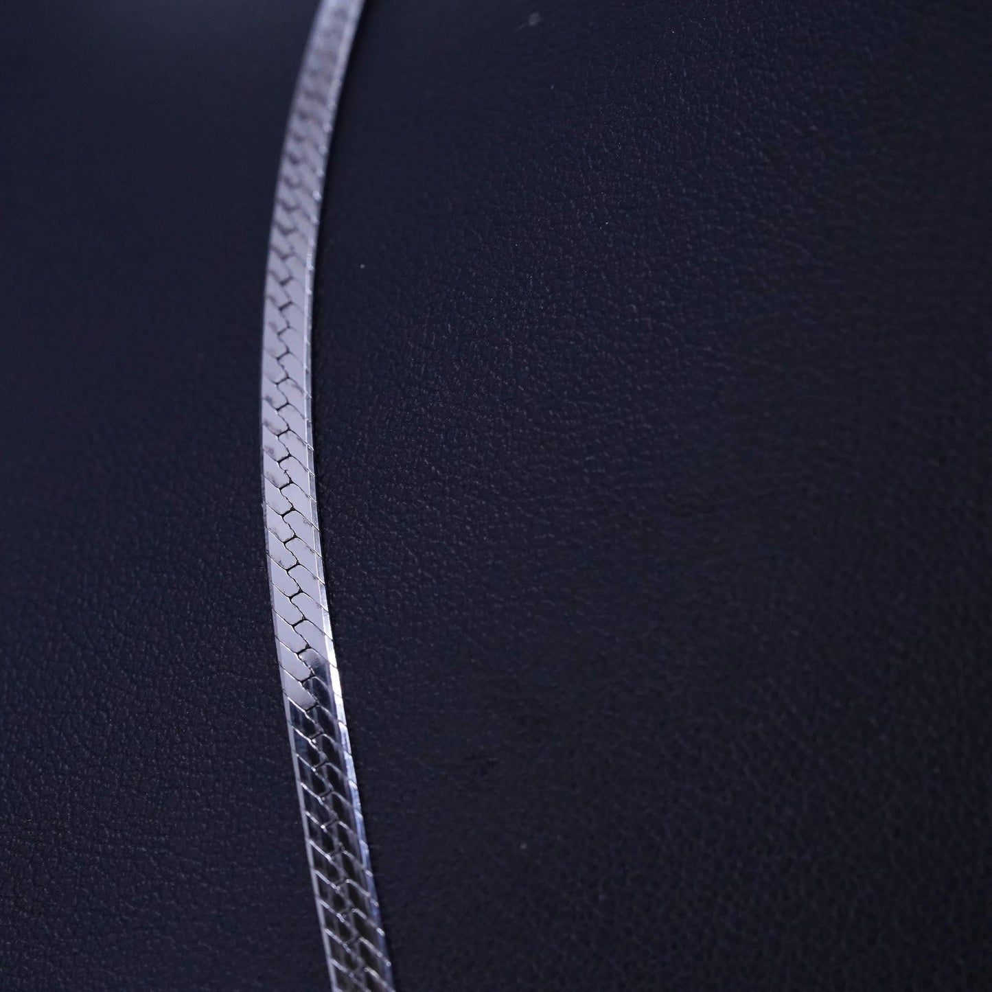 20” 3mm, vintage Italian Sterling 925 silver herringbone chain necklace