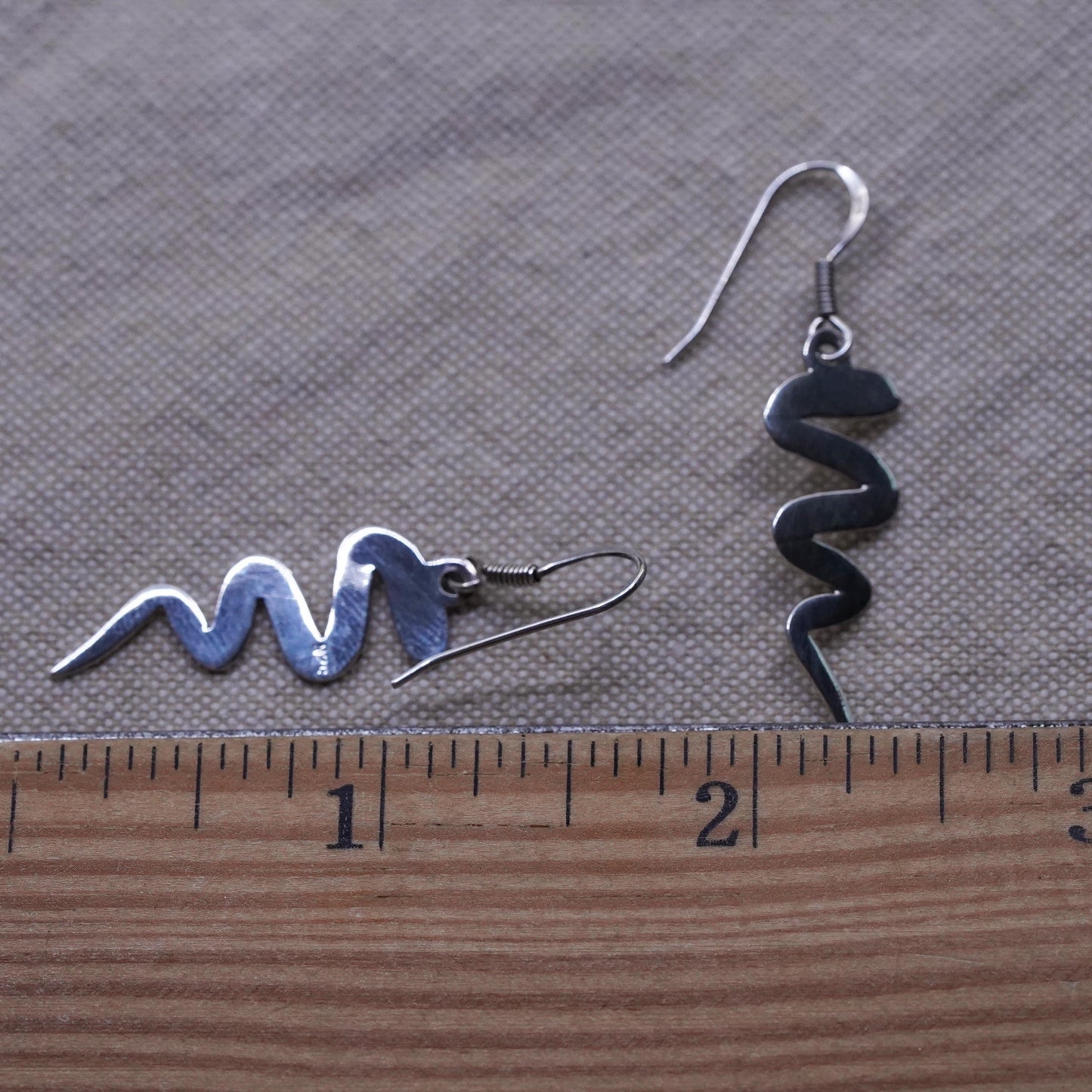 Vintage Mexican Sterling silver handmade earrings, 925 tornado drops