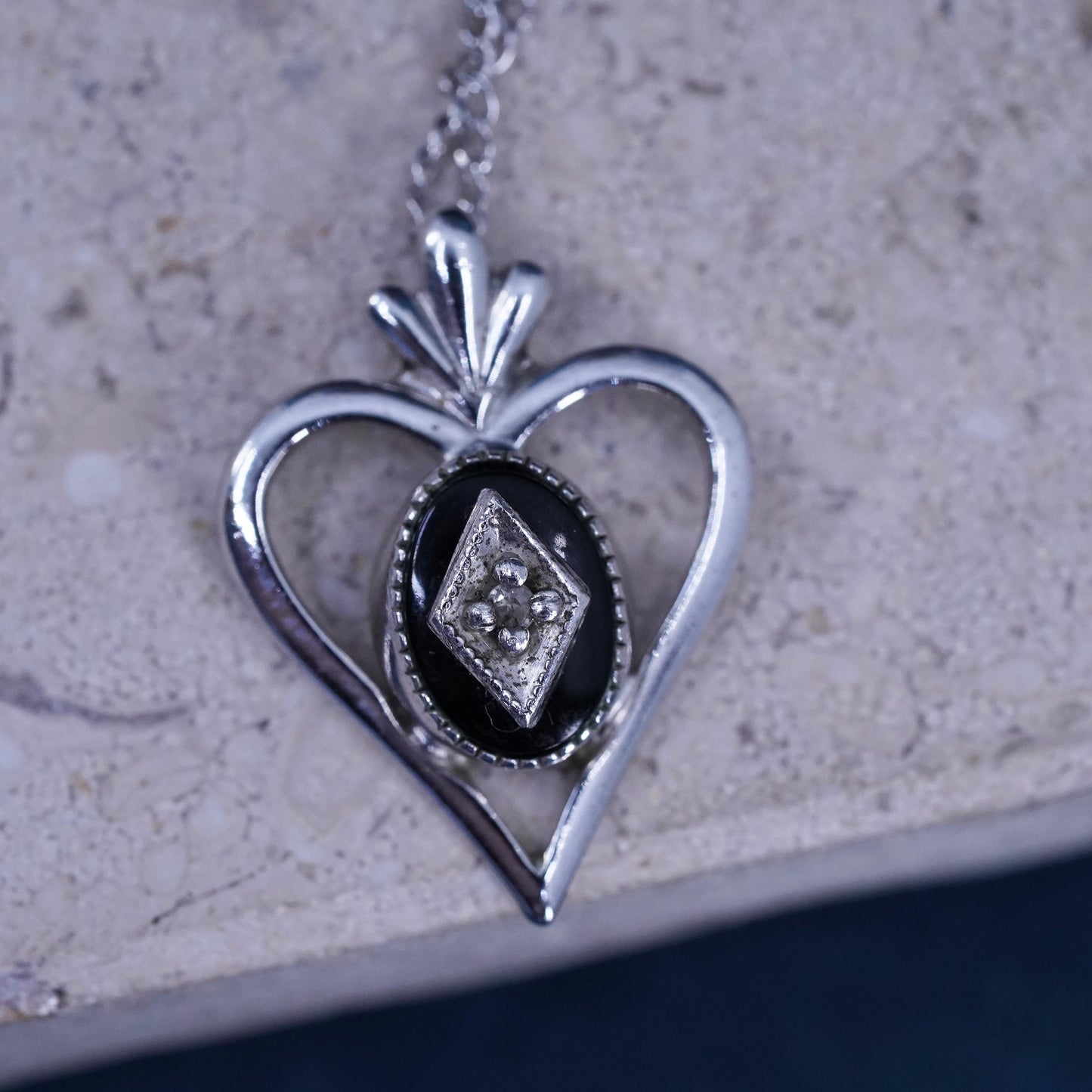 18”, VTG Sterling silver necklace, 925 circle chain onyx diamond heart pendant