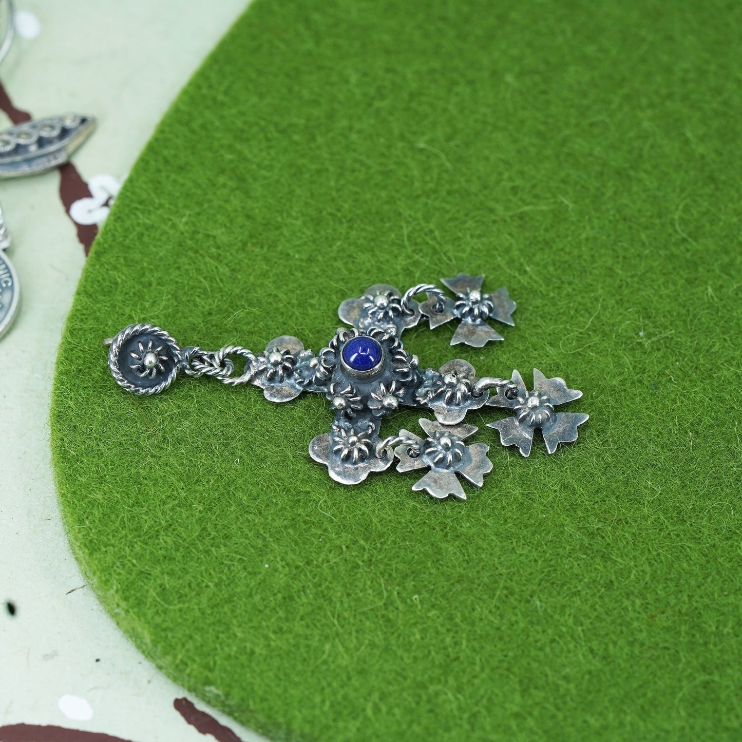 Taxco Mexico sterling Silver 925 Jerusalem cross Pendant floral dangles onyx