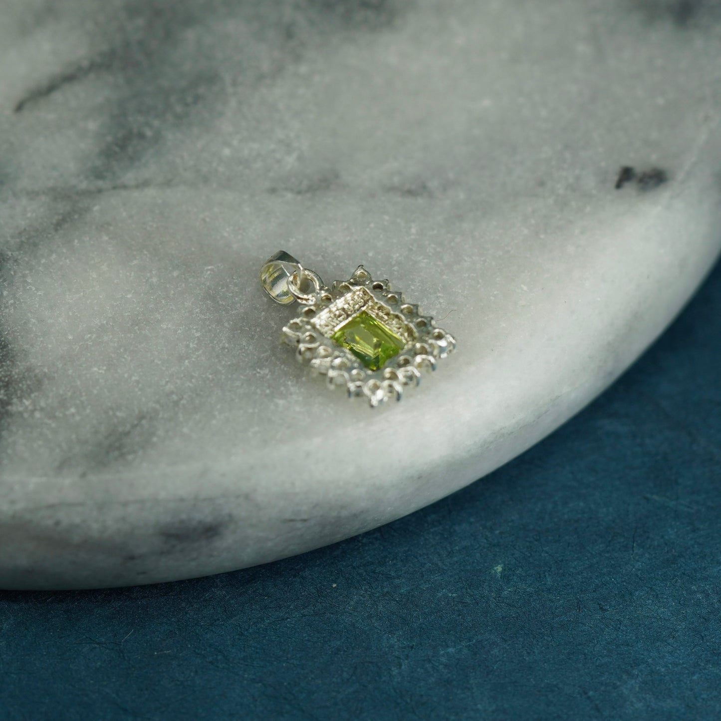 Vintage Sterling silver pendant, 925 rectangular with green crystal