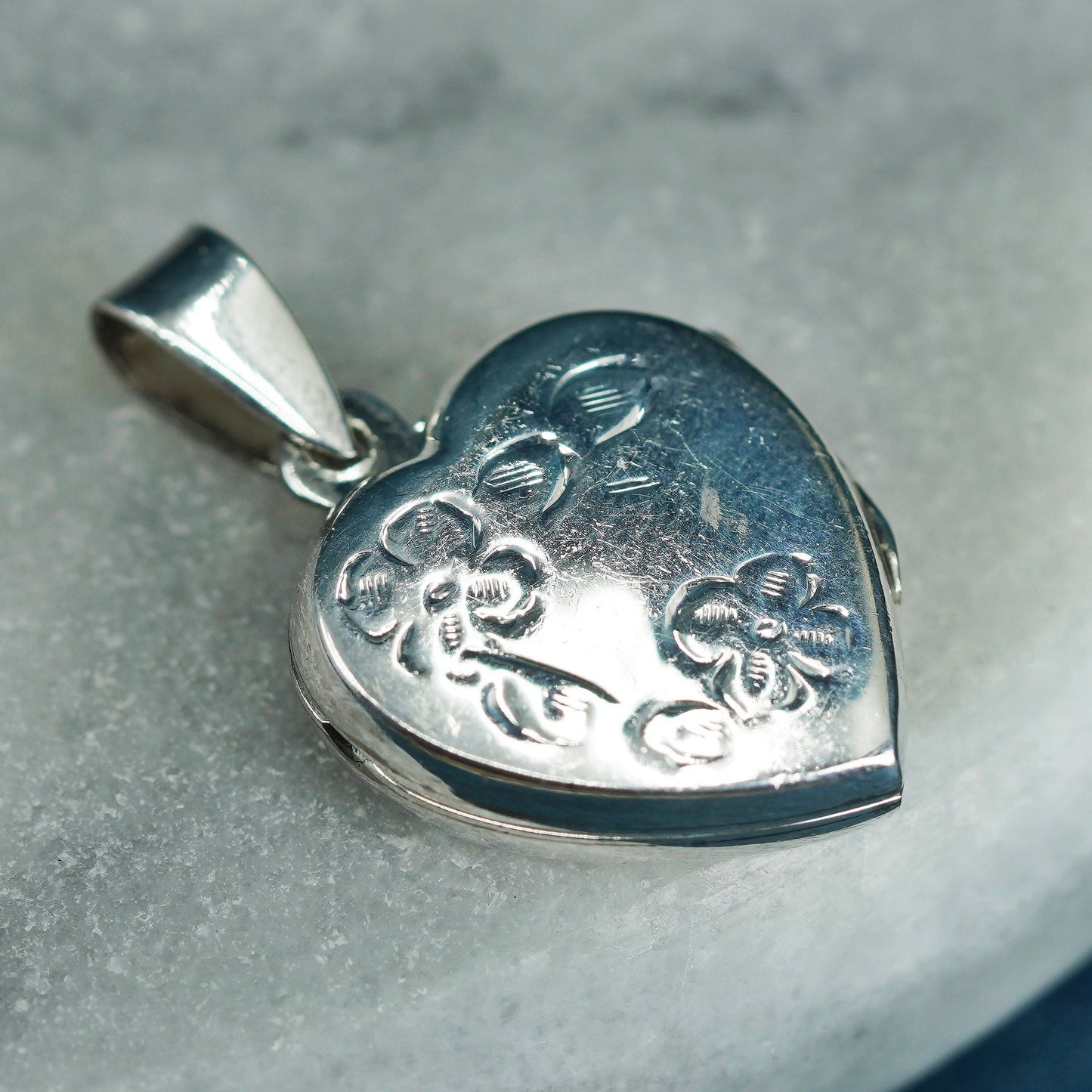 Vintage Sterling silver handmade pendant, 925 heart photo locket