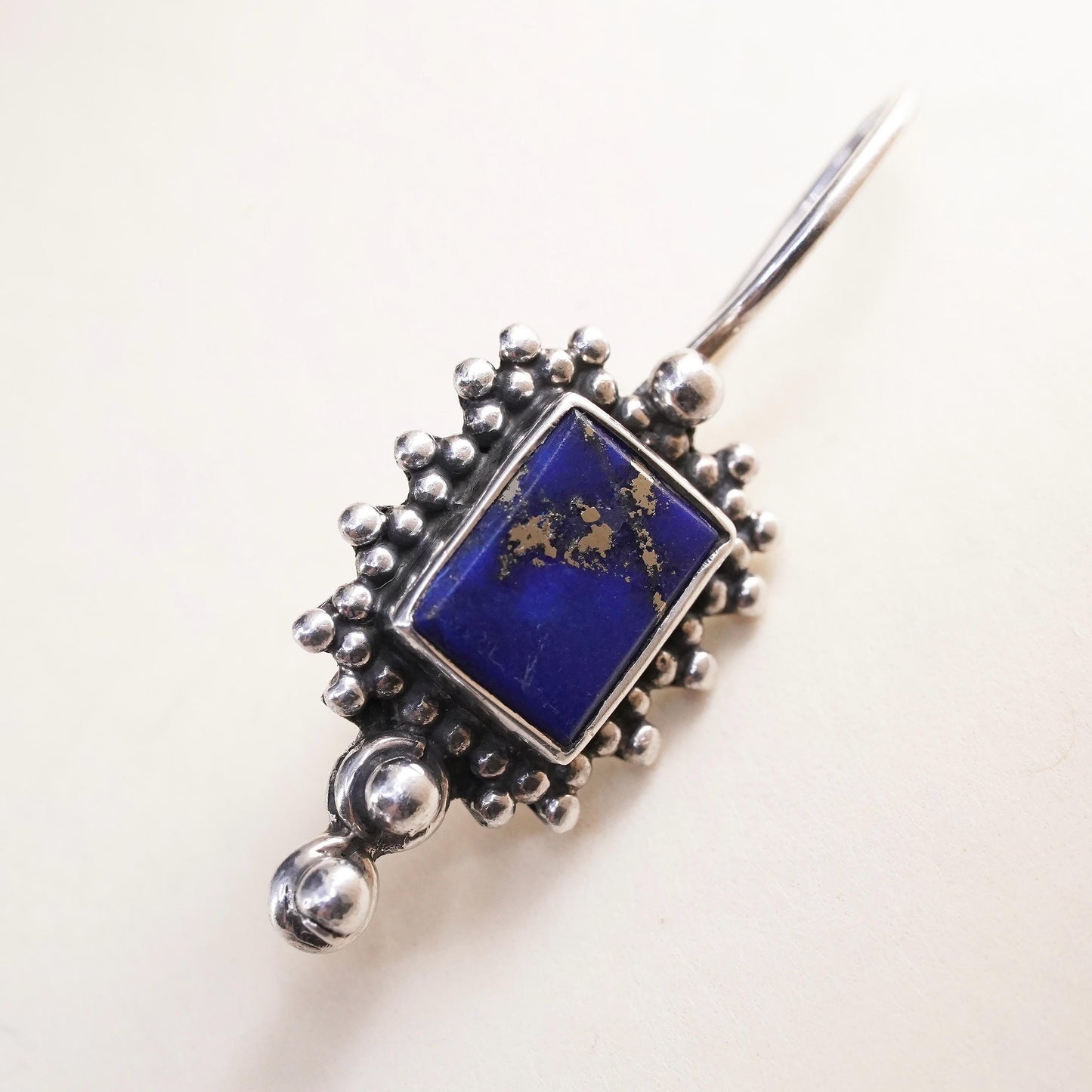 Southwestern sterling silver 925 handmade single earring with lapis lazuli
