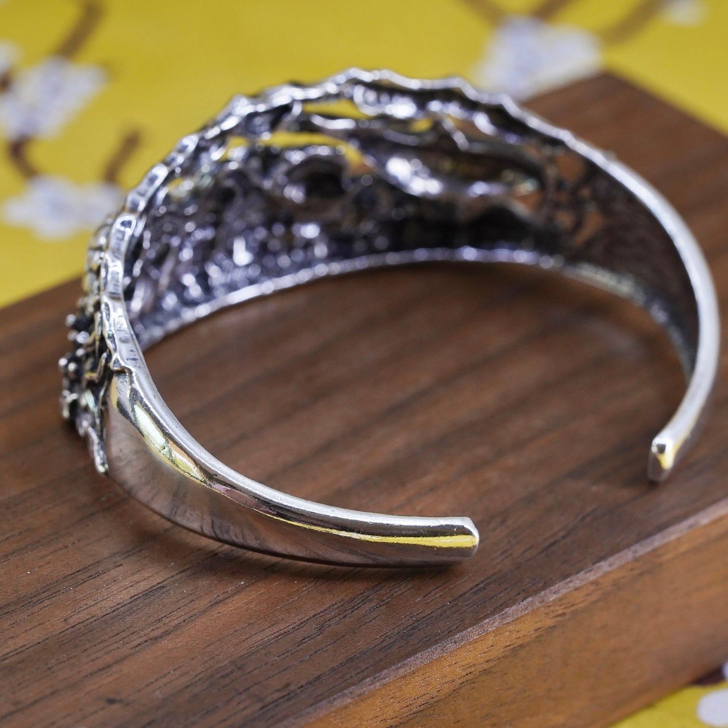 6.5", sterling silver SC bracelet, 925 sea animal octopus dolphin turtle cuff