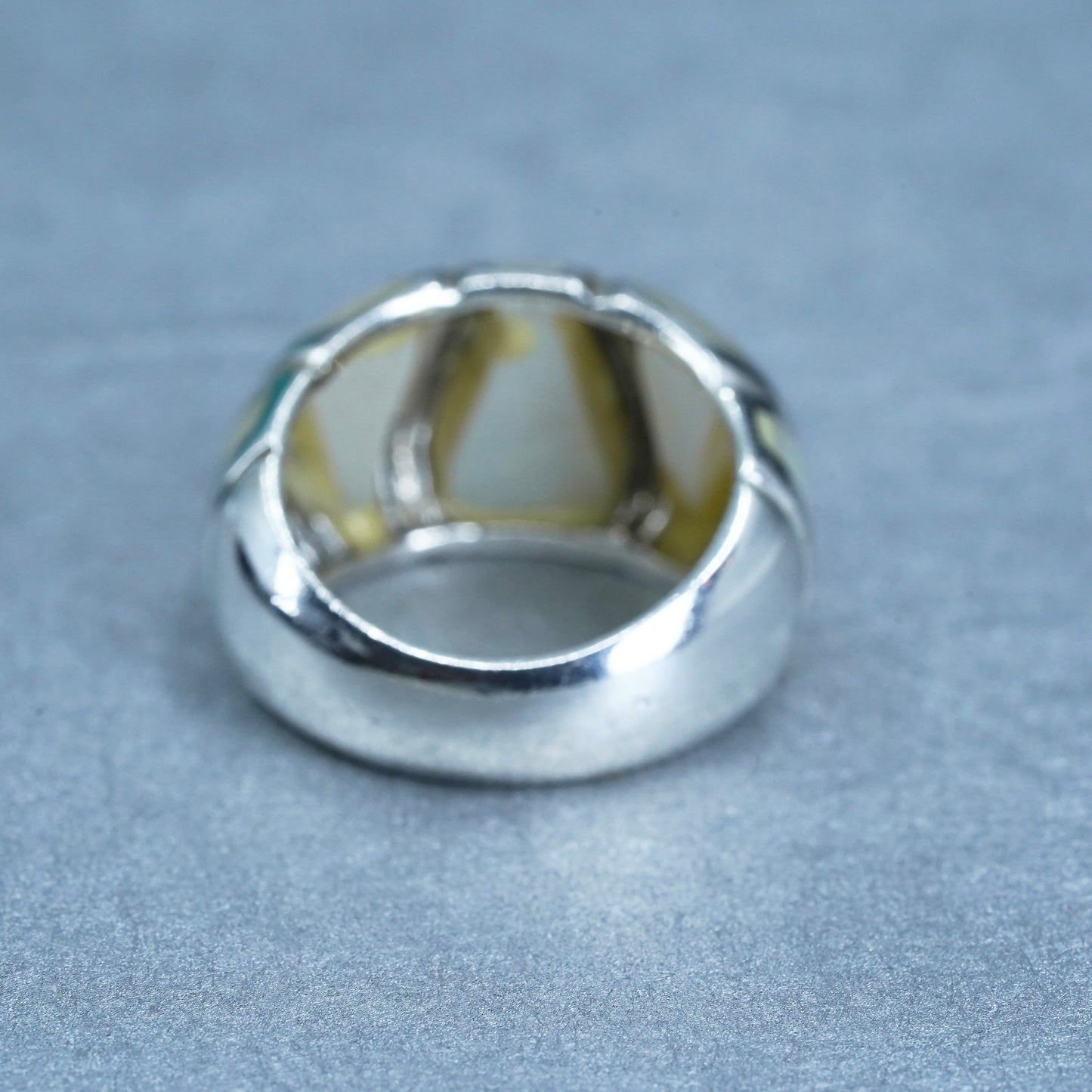 Size 6.5, Sterling 925 silver handmade band ring with mother of pearl inlay