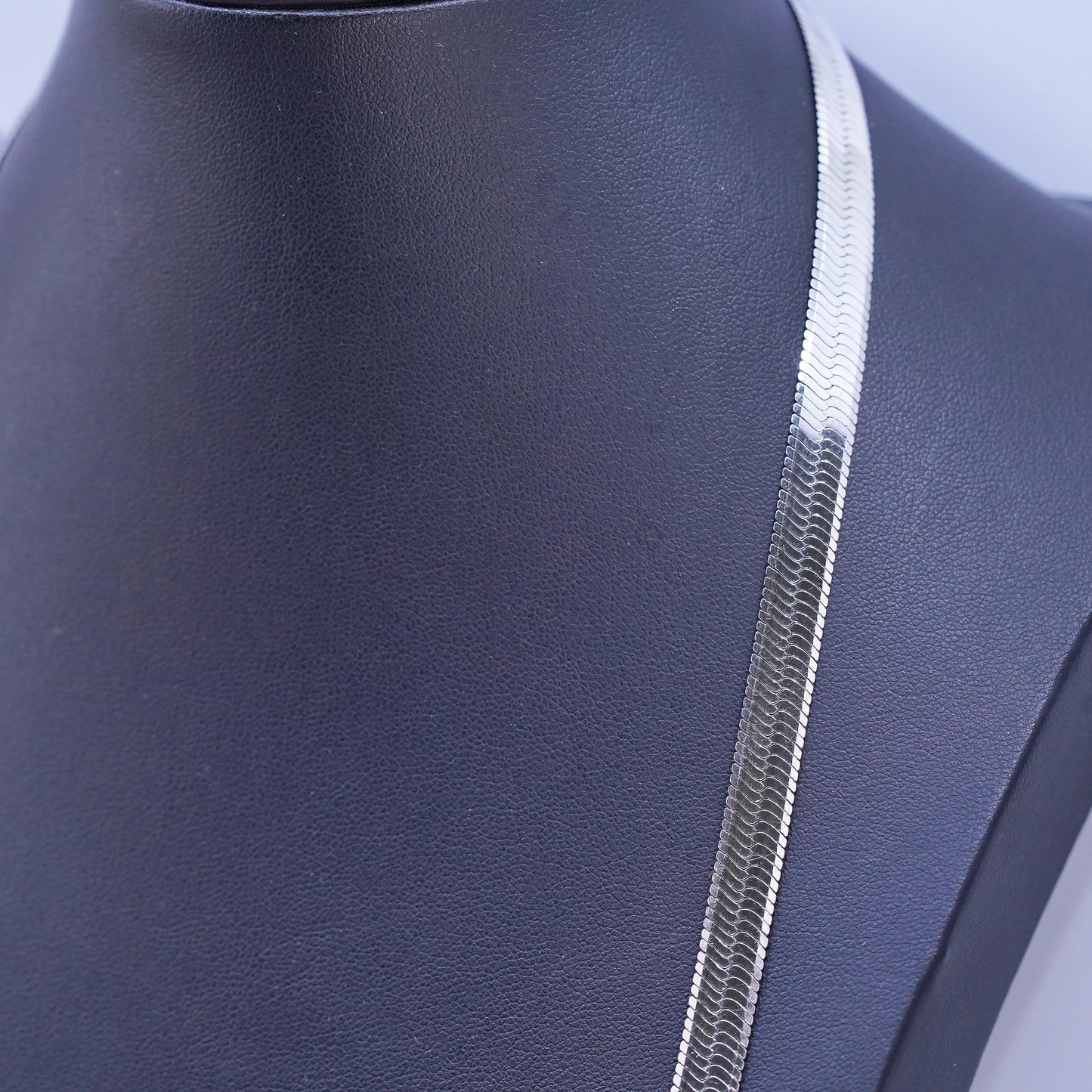 30" , vintage Italian PRex Sterling silver necklace, bold 925 herringbone chain