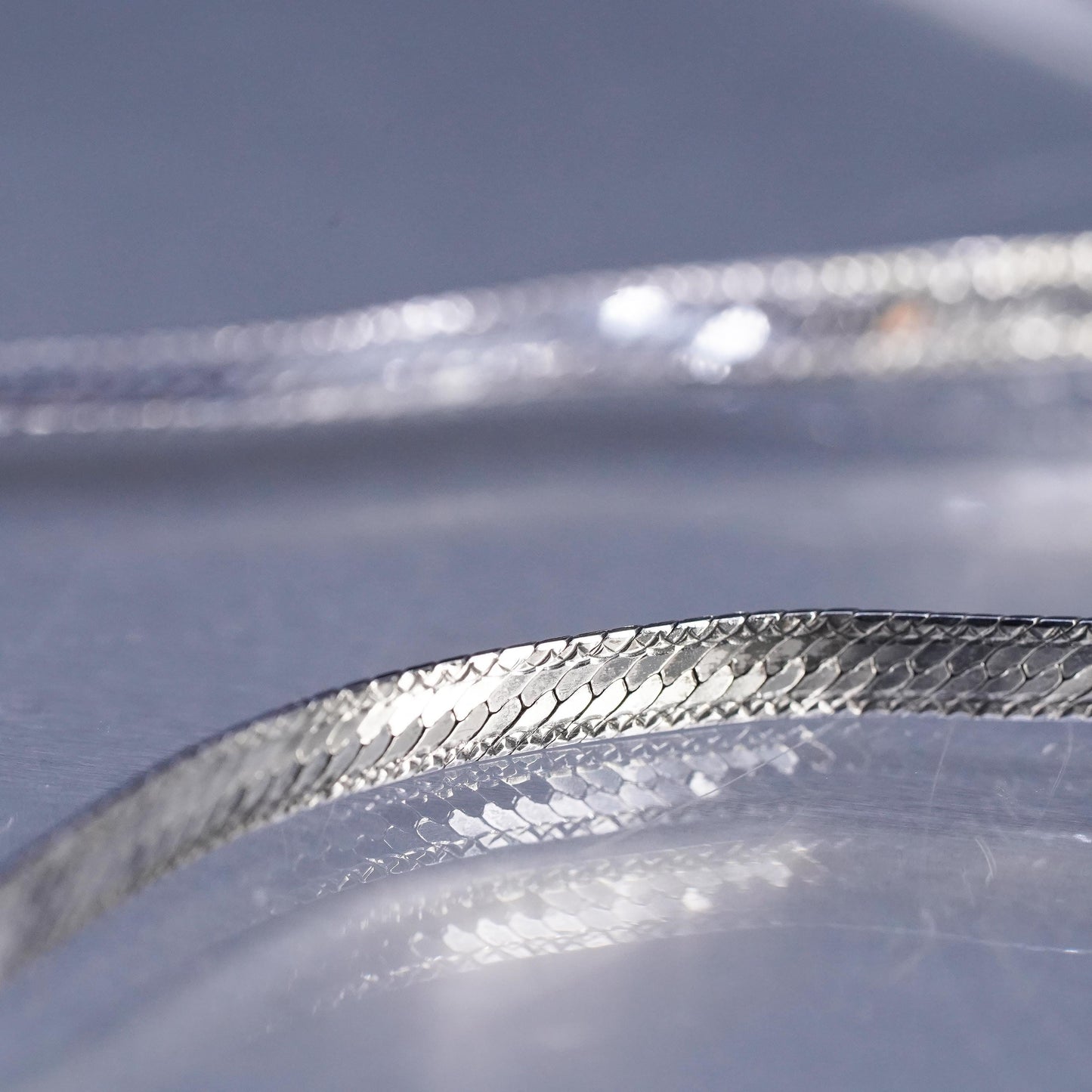 20", vintage Italian Sterling 925 silver textured herringbone chain necklace