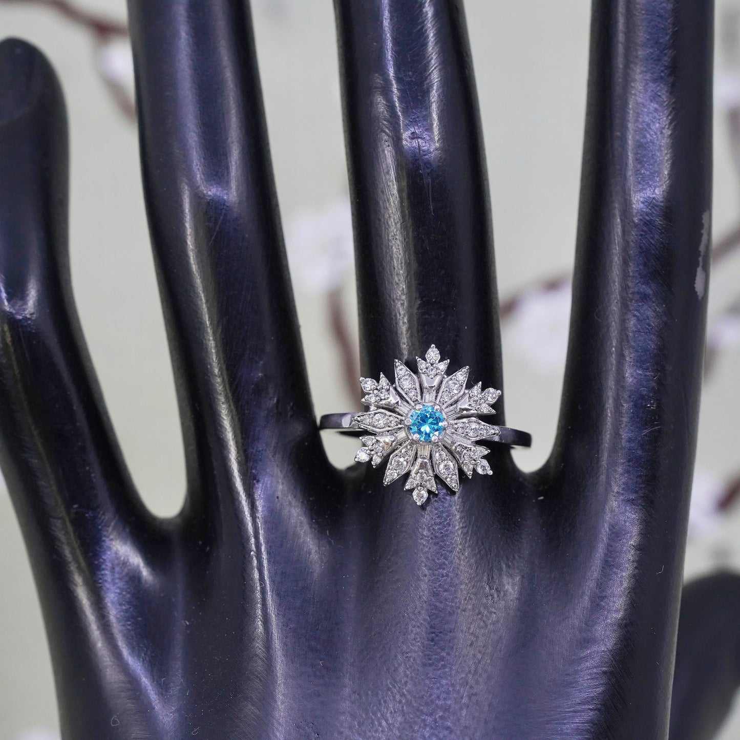 Size 8.75, 925 Sterling silver snowfalke ring with CZ cluster, engagement ring
