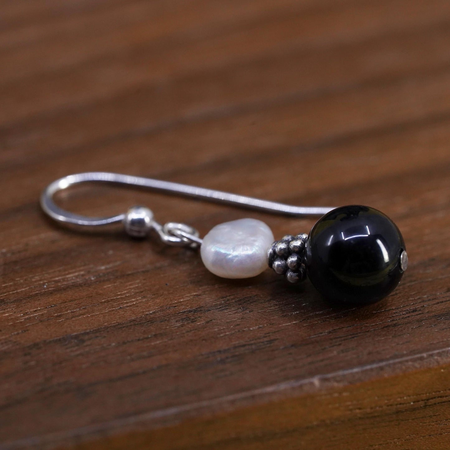 Vintage Sterling 925 silver handmade earrings with onyx pearl beads