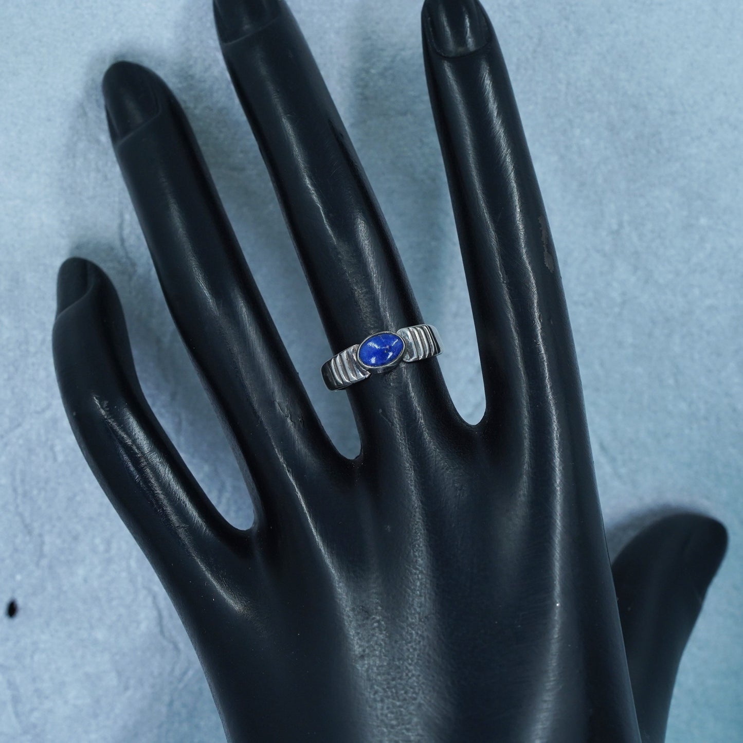Size 6, southwestern Sterling 925 silver handmade band ring oval lapis lazuli