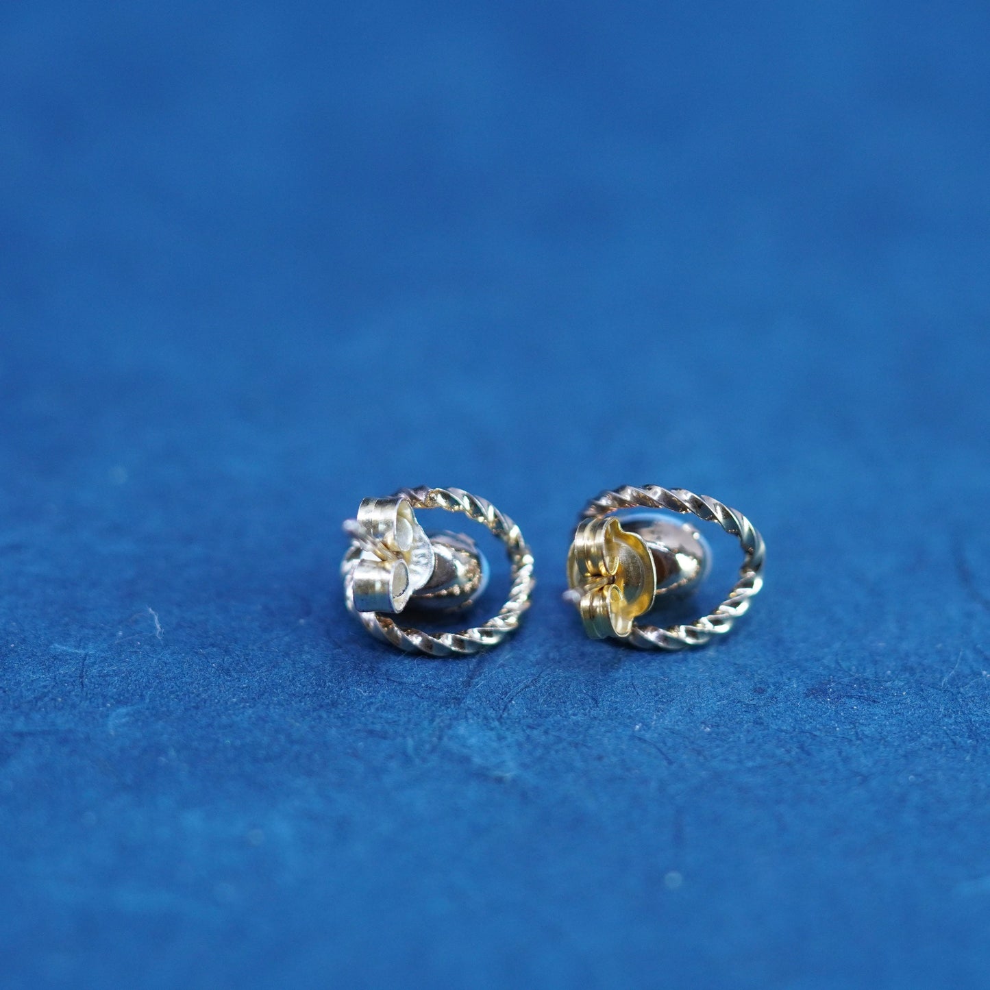 1g, vintage solid 14K yellow gold opal earrings, 585 twisted studs