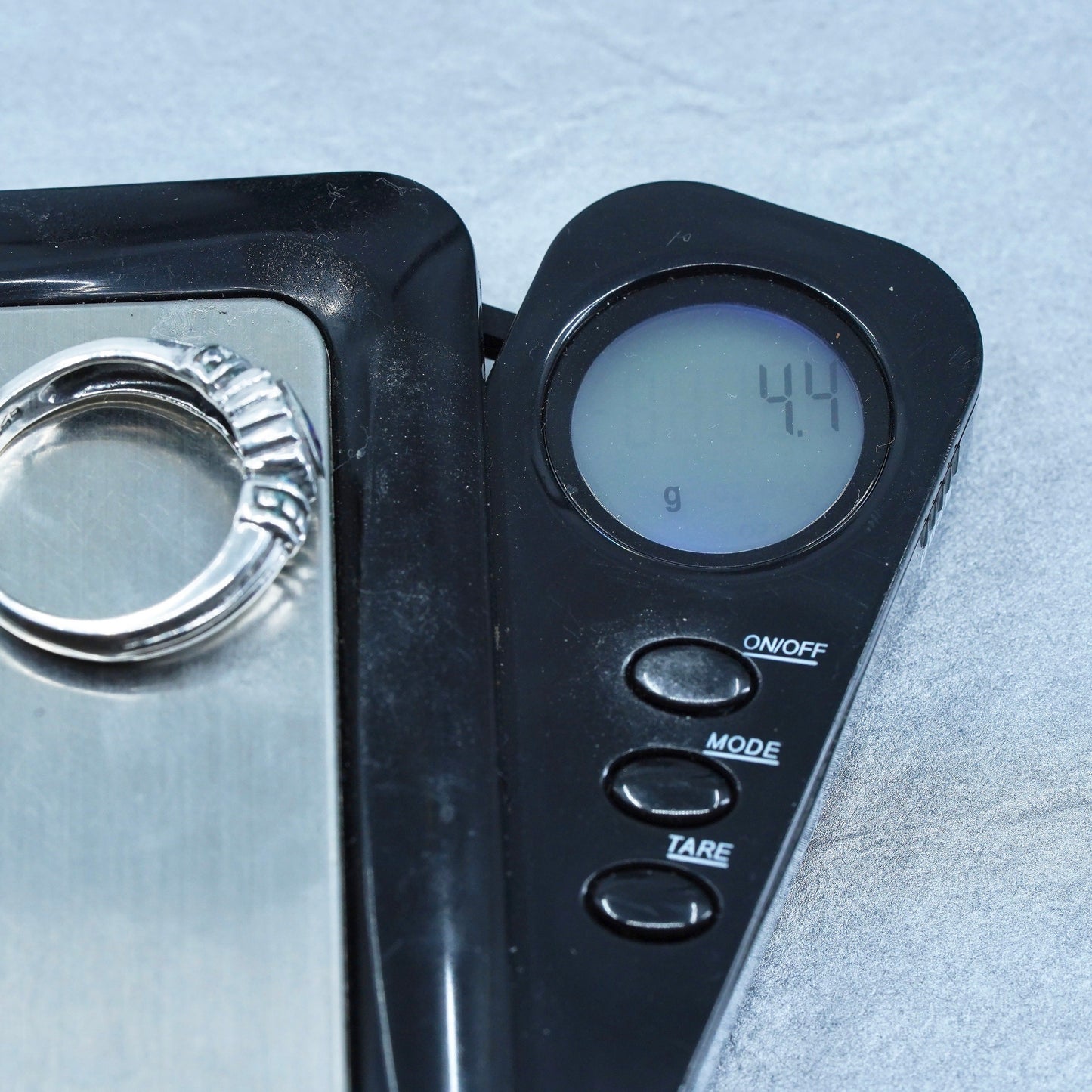 Size 8, vintage Sterling 925 silver handmade ring with amethyst