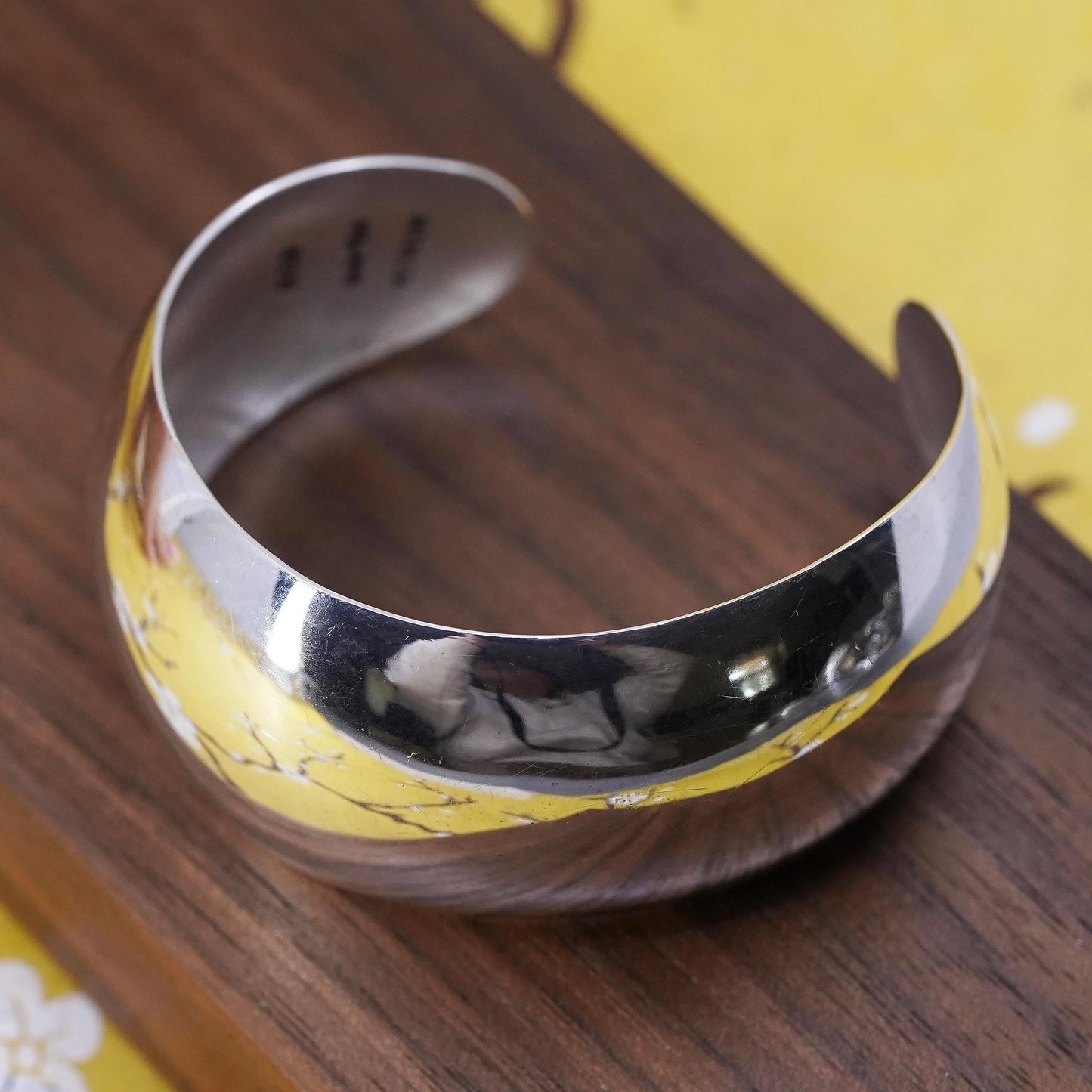 6", Vintage Mexican Sterling 925 silver bracelet, wide cuff