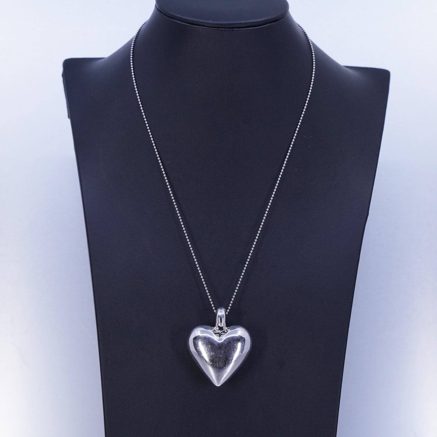 18”, vintage Sterling 925 silver handmade bead necklace w/ puffy heart pendant