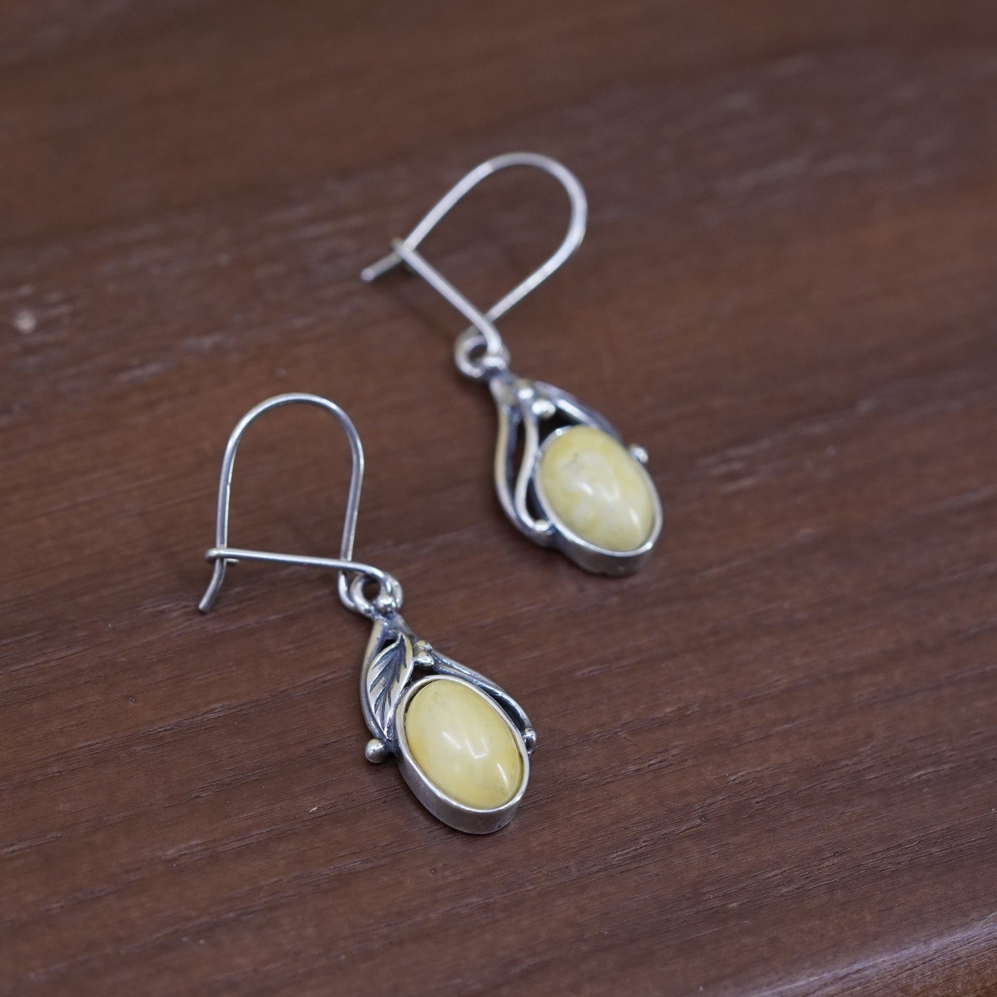Vintage Israel Sterling silver handmade earrings, 925 leaves with white jasper