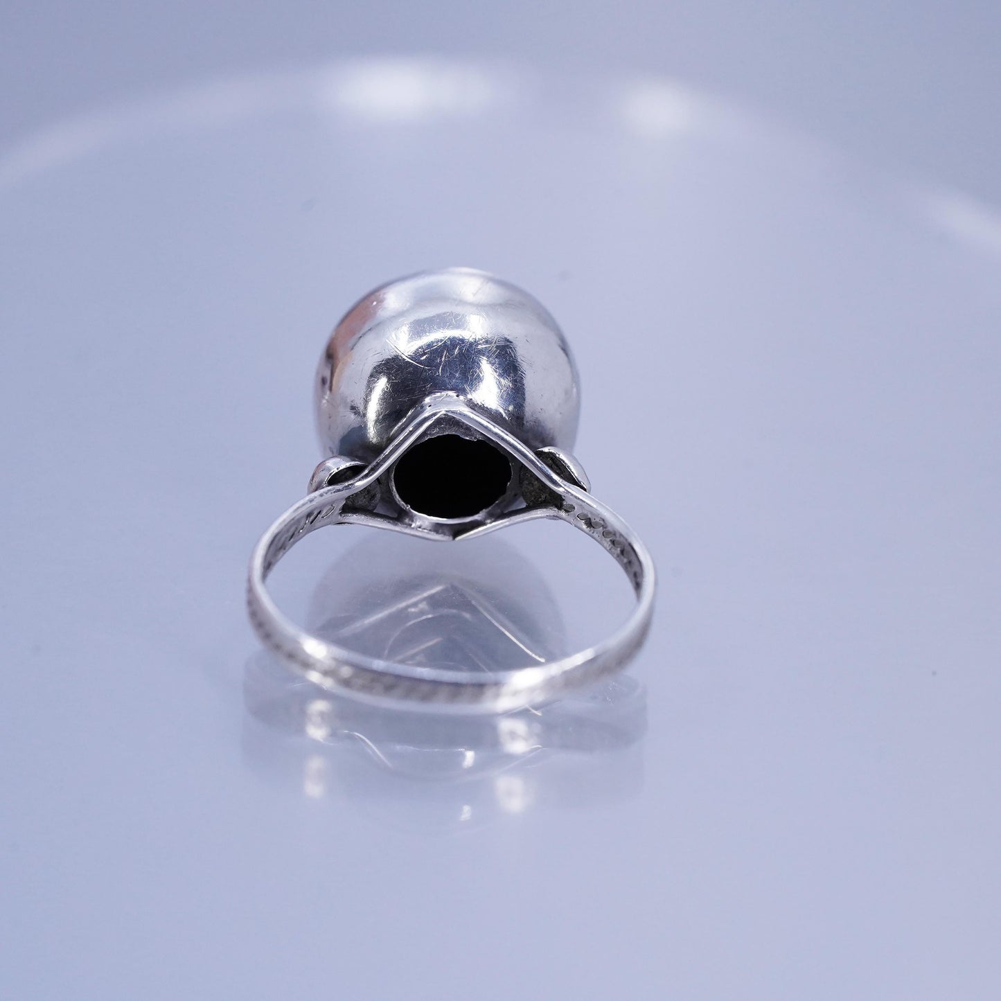 Size 9, vintage southwestern Sterling 925 silver bead ring, stackable band