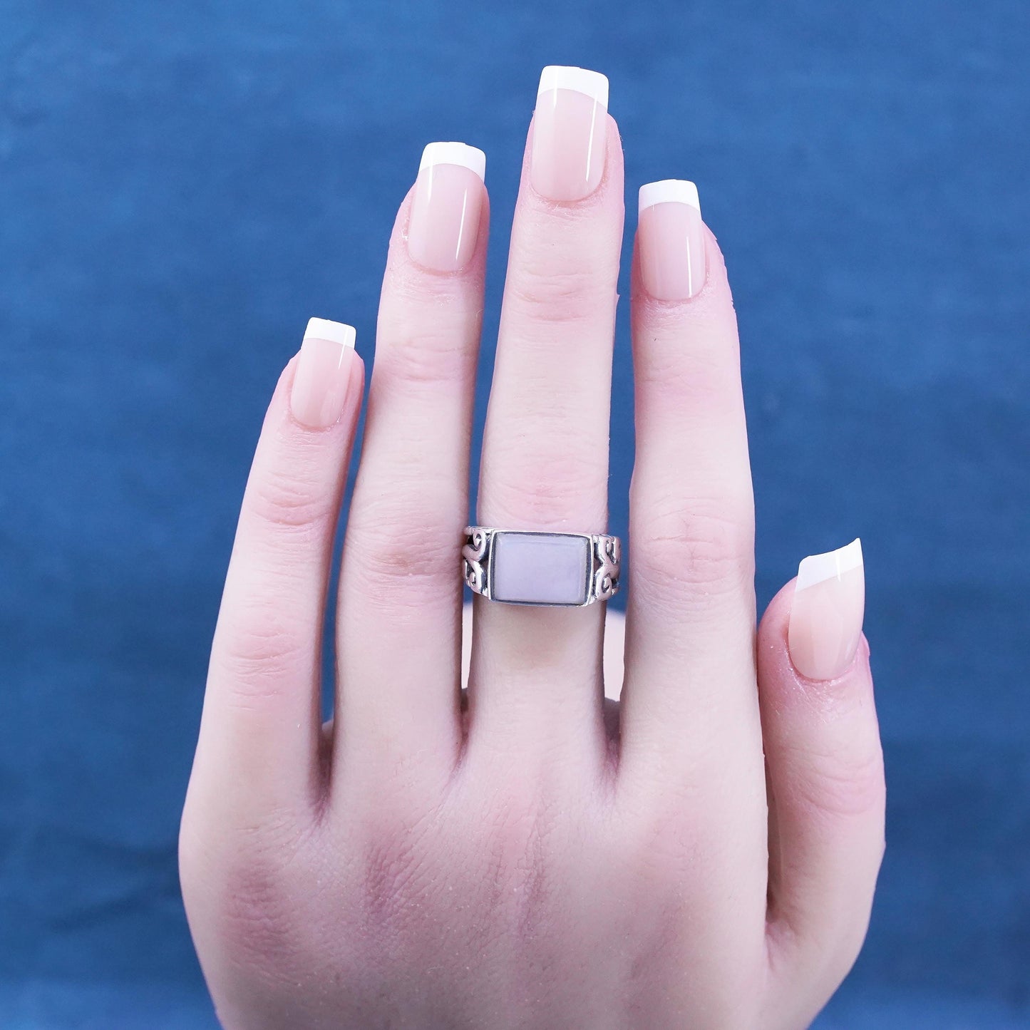 Size 6, vintage sterling 925 silver handmade ring with mother of pearl filigree