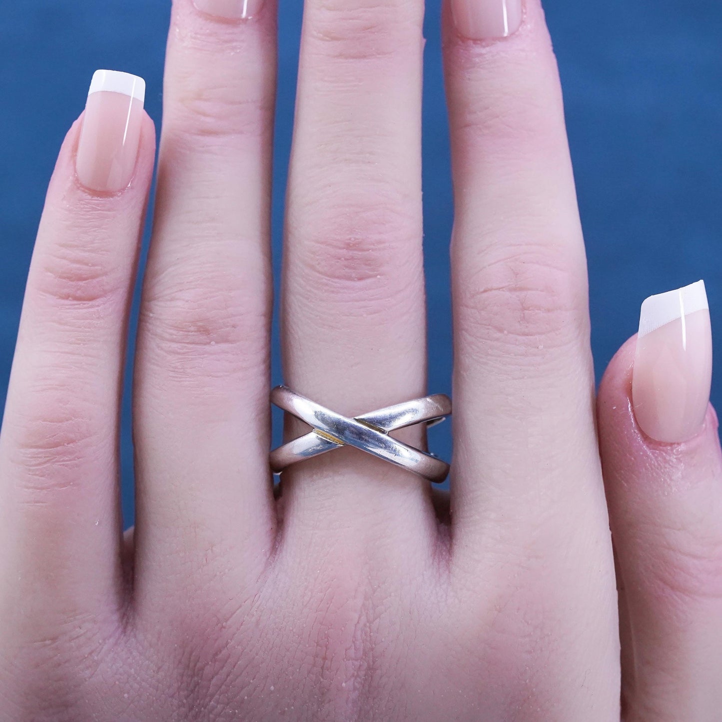 Size 8, vintage sterling silver handmade ring, 925 entwined band