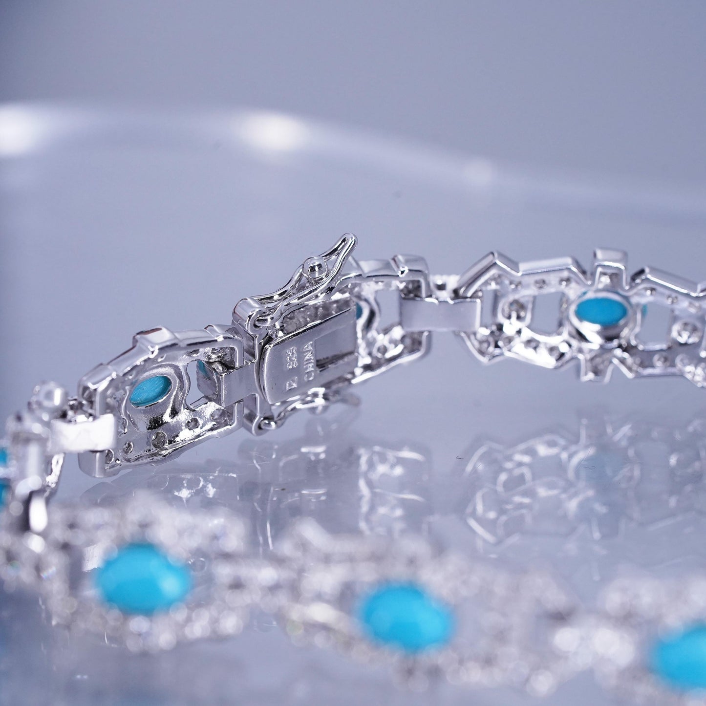7.5”, Vintage Sterling 925 silver tennis bracelet chain w/ turquoise cluster cz