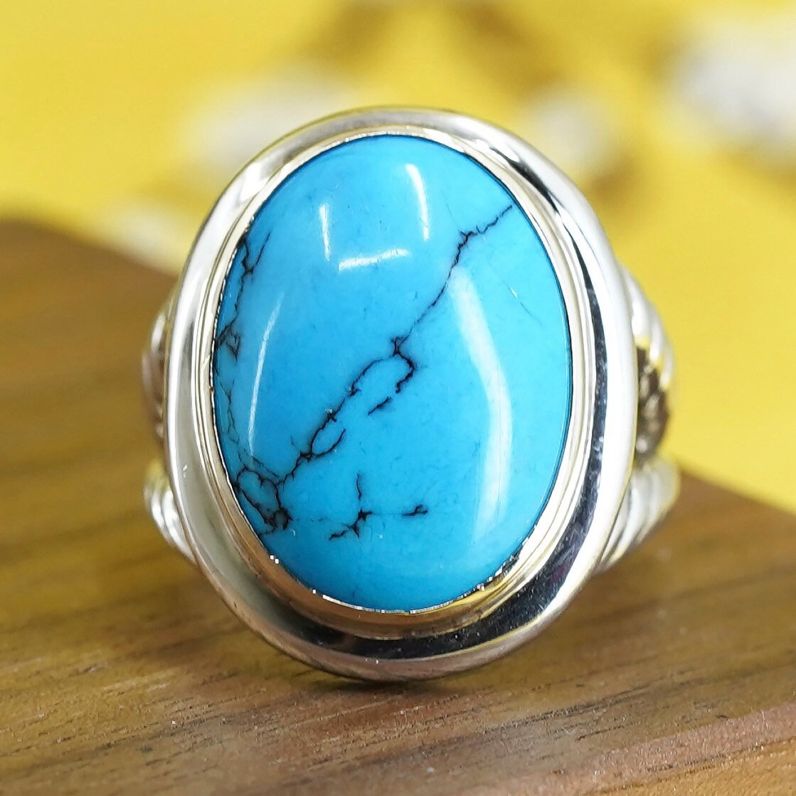 Size 7, 14K yellow gold trim with Sterling silver ring 925 cable band turquoise