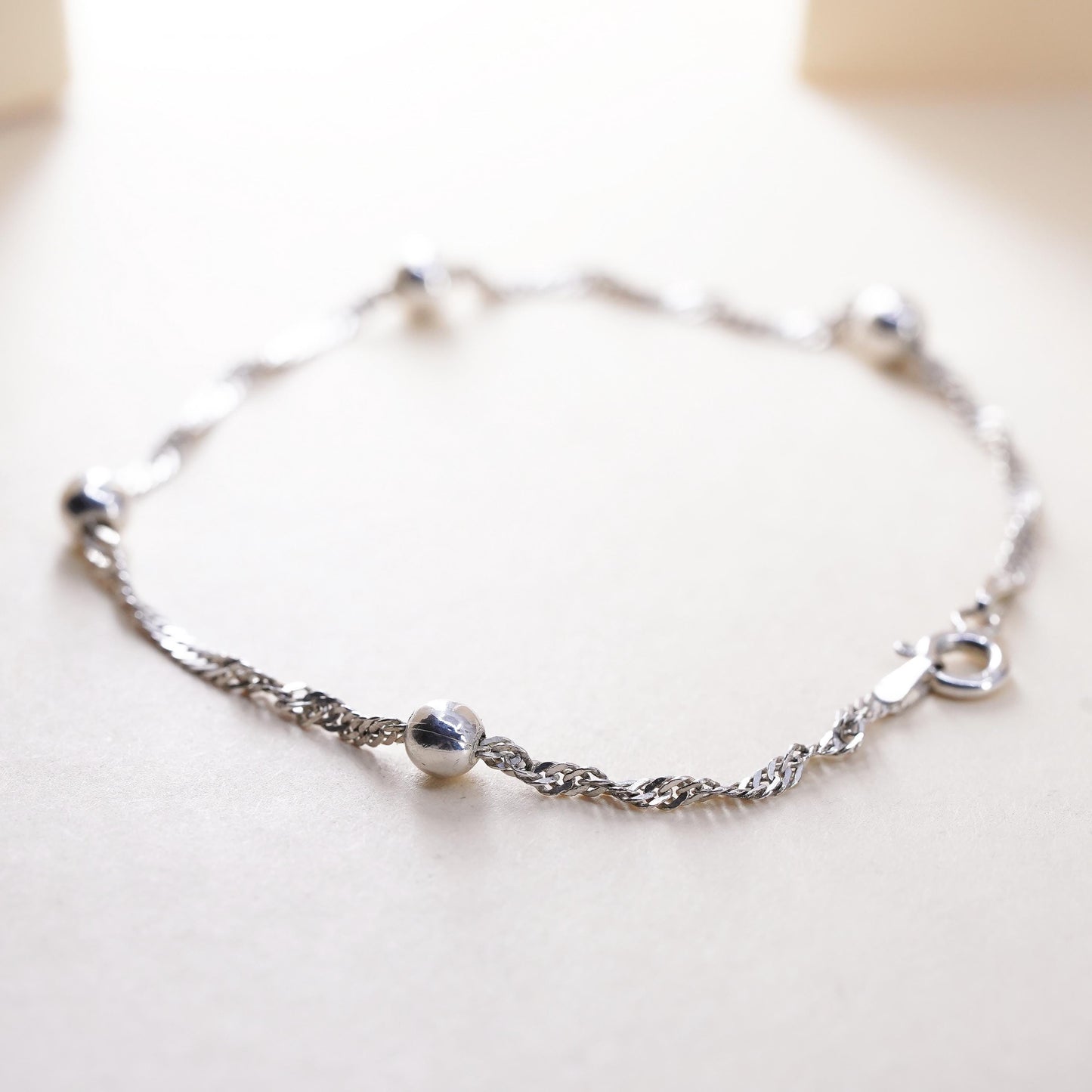 7.75" Italian sterling silver bracelet, twisted curb link chain with 3mm beads
