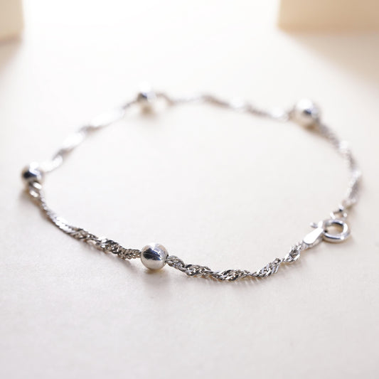 7.75" Italian sterling silver bracelet, twisted curb link chain with 3mm beads