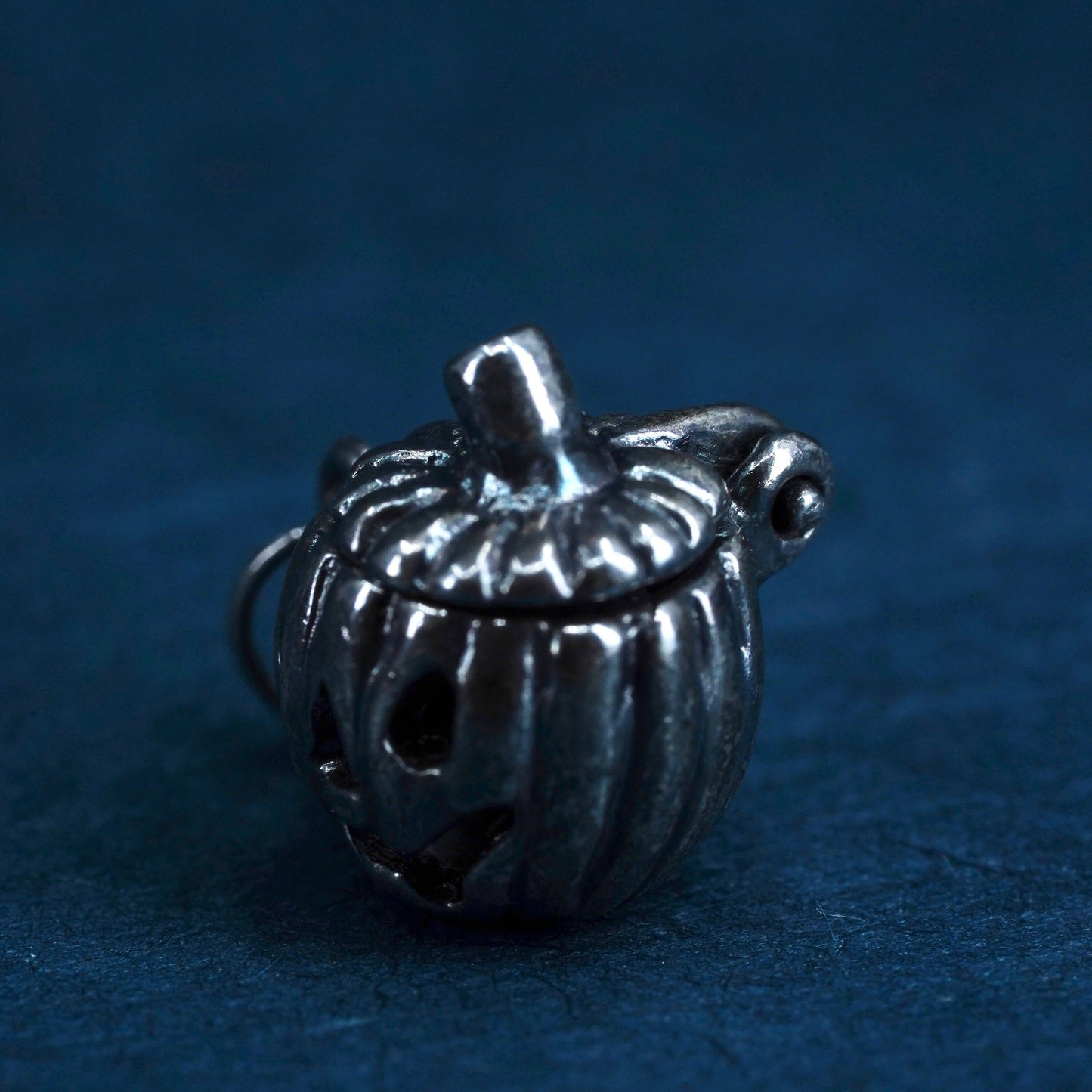 Vintage Sterling silver pumpkin prayer box pendant, 925 locket charm