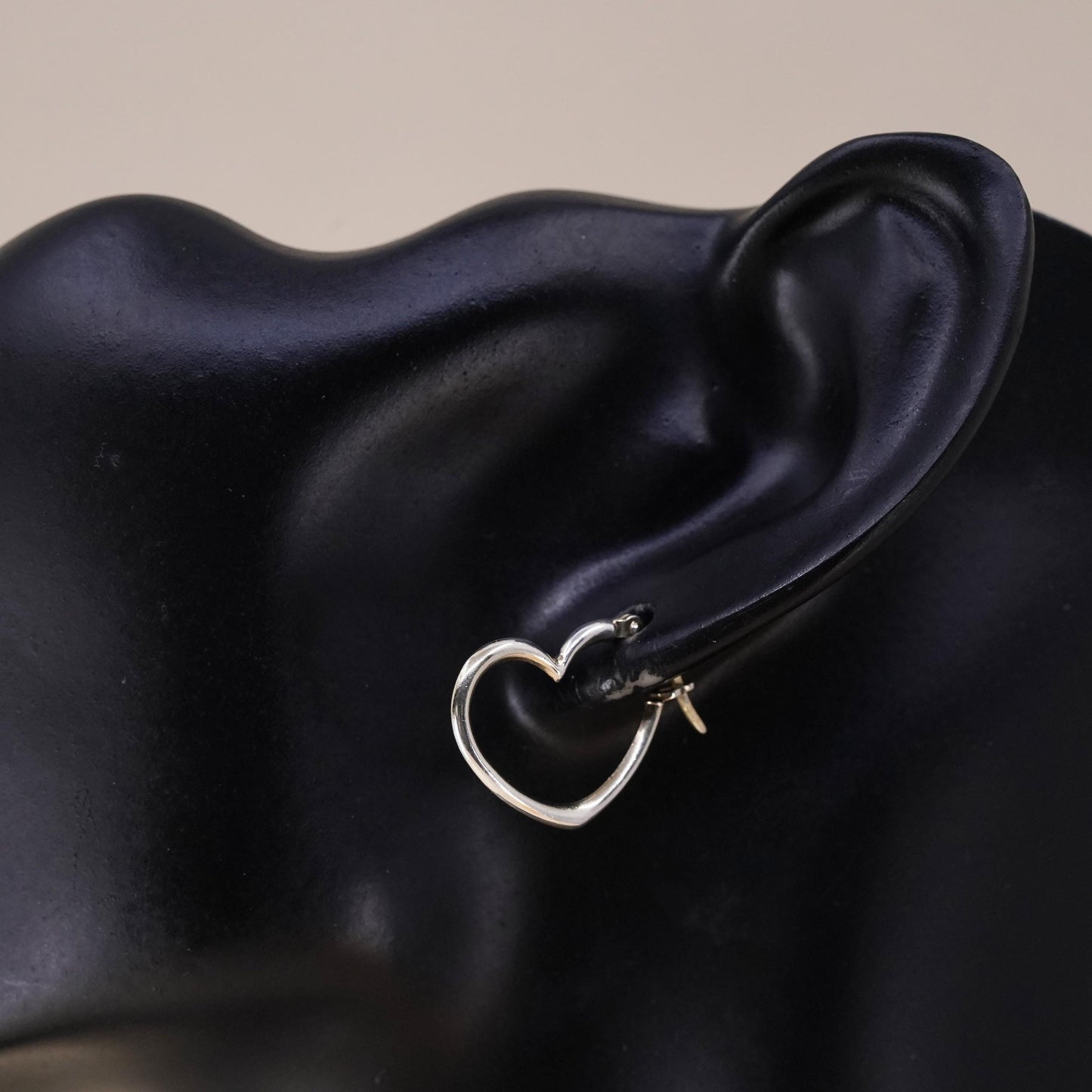 0.75”, Vintage sterling silver heart single earring, minimalist primitive hoop