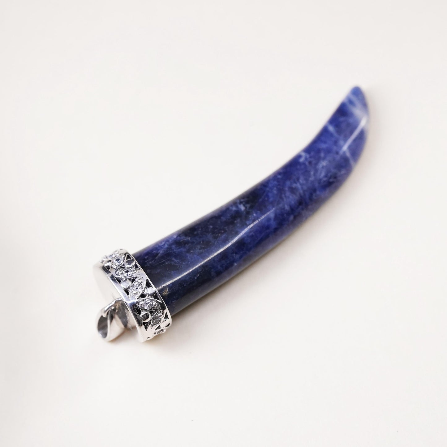 Vintage sterling 925 silver handmade pendant with sodalite
