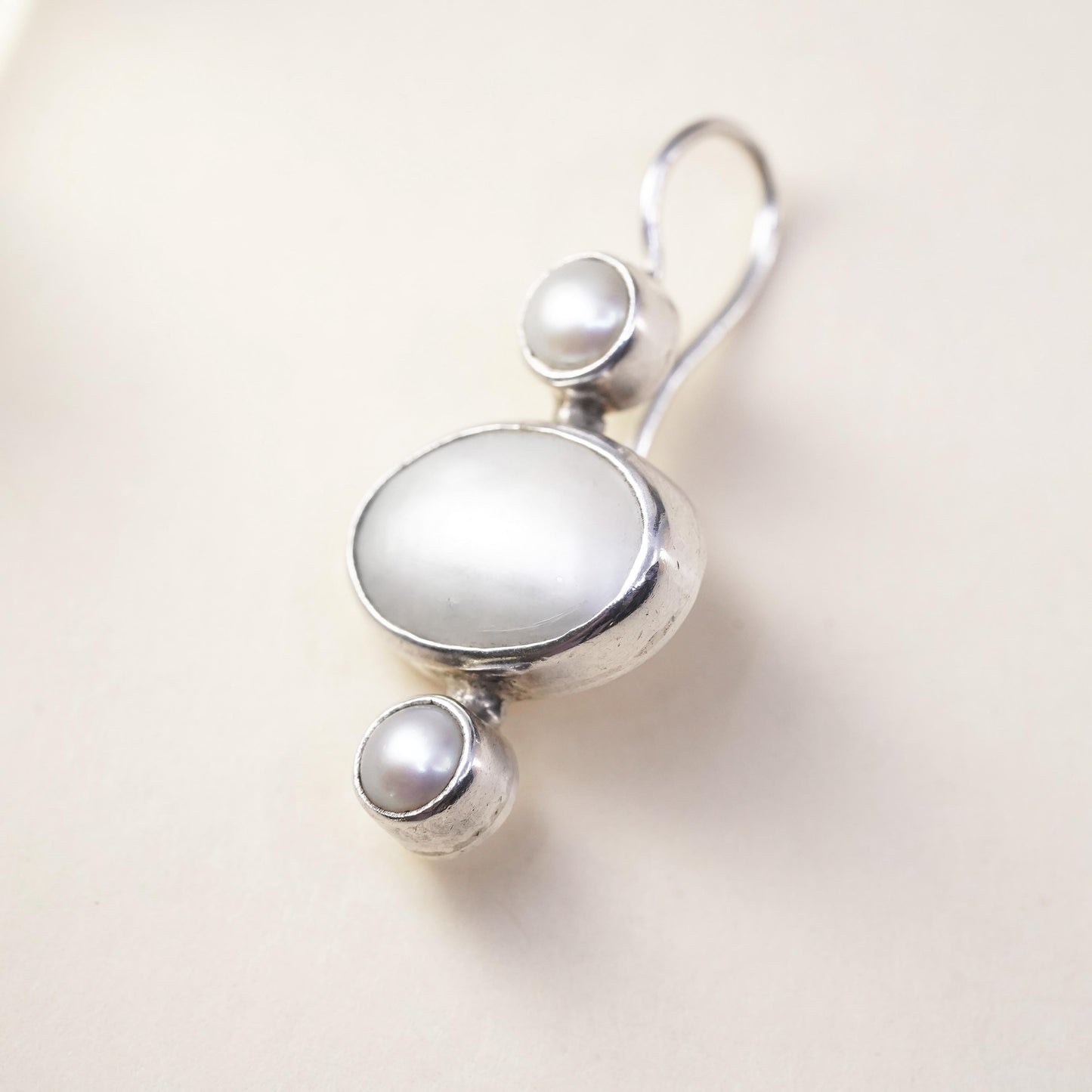 Vintage sterling silver 925 handmade single earring with white pearl
