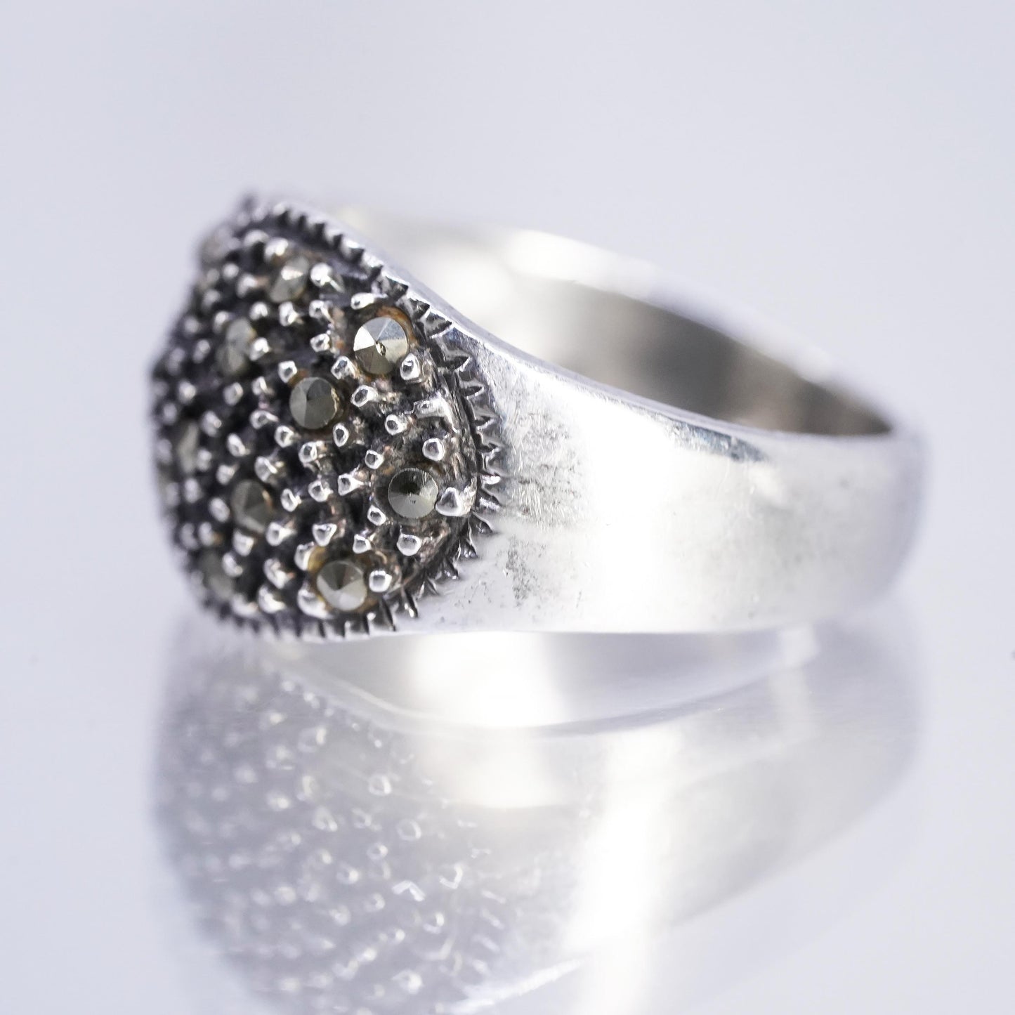Size 8.25, VTG southwestern Sterling 925 silver ring, band w/ cluster marcasite