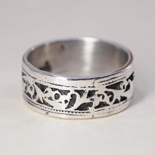 Size 5.5, vintage Mexican Sterling 925 silver handmade textured ring band